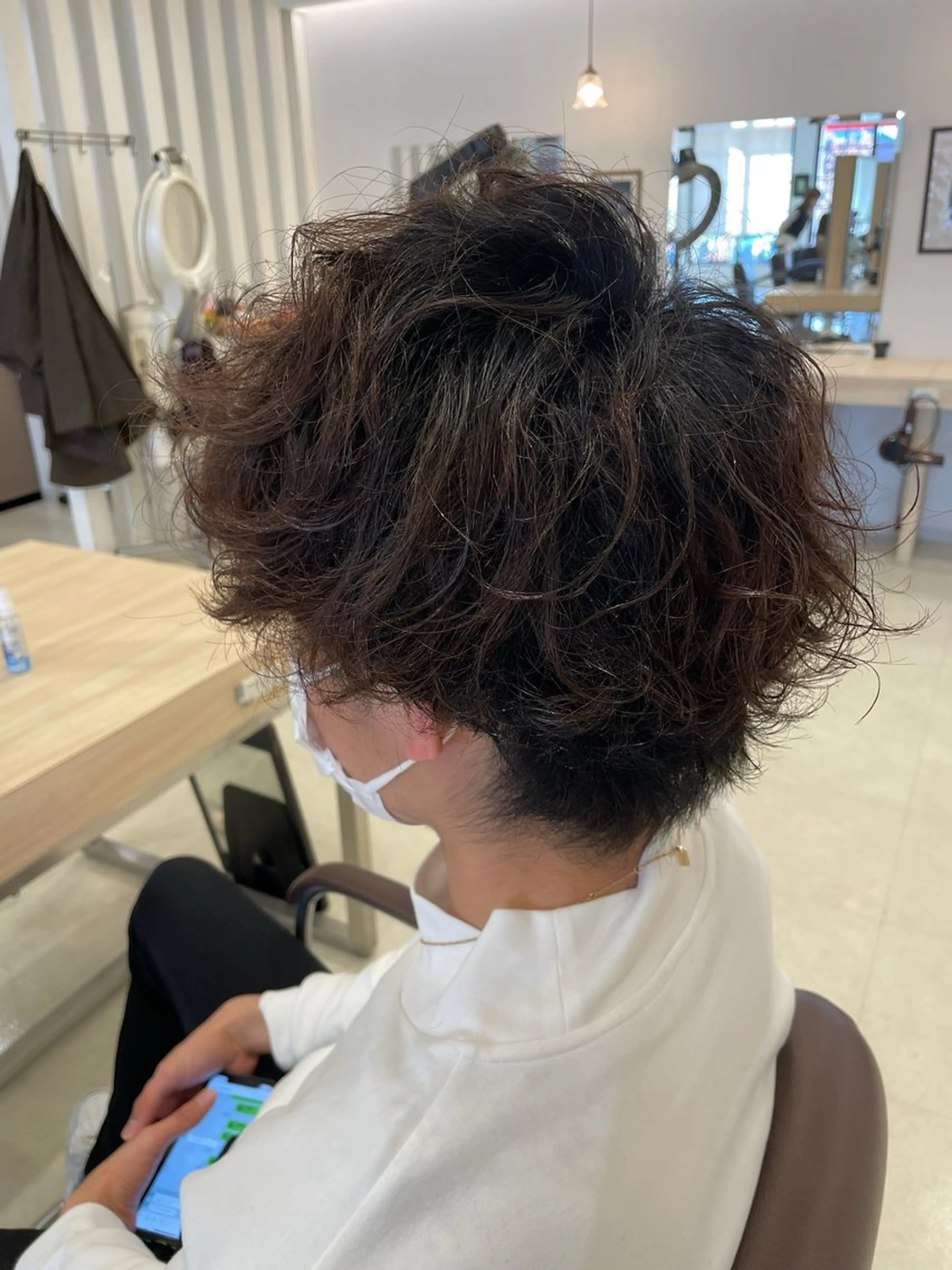 ショート パーマ スパイラルパーマ パーマ 穴井 蒼陽のヘアスタイル