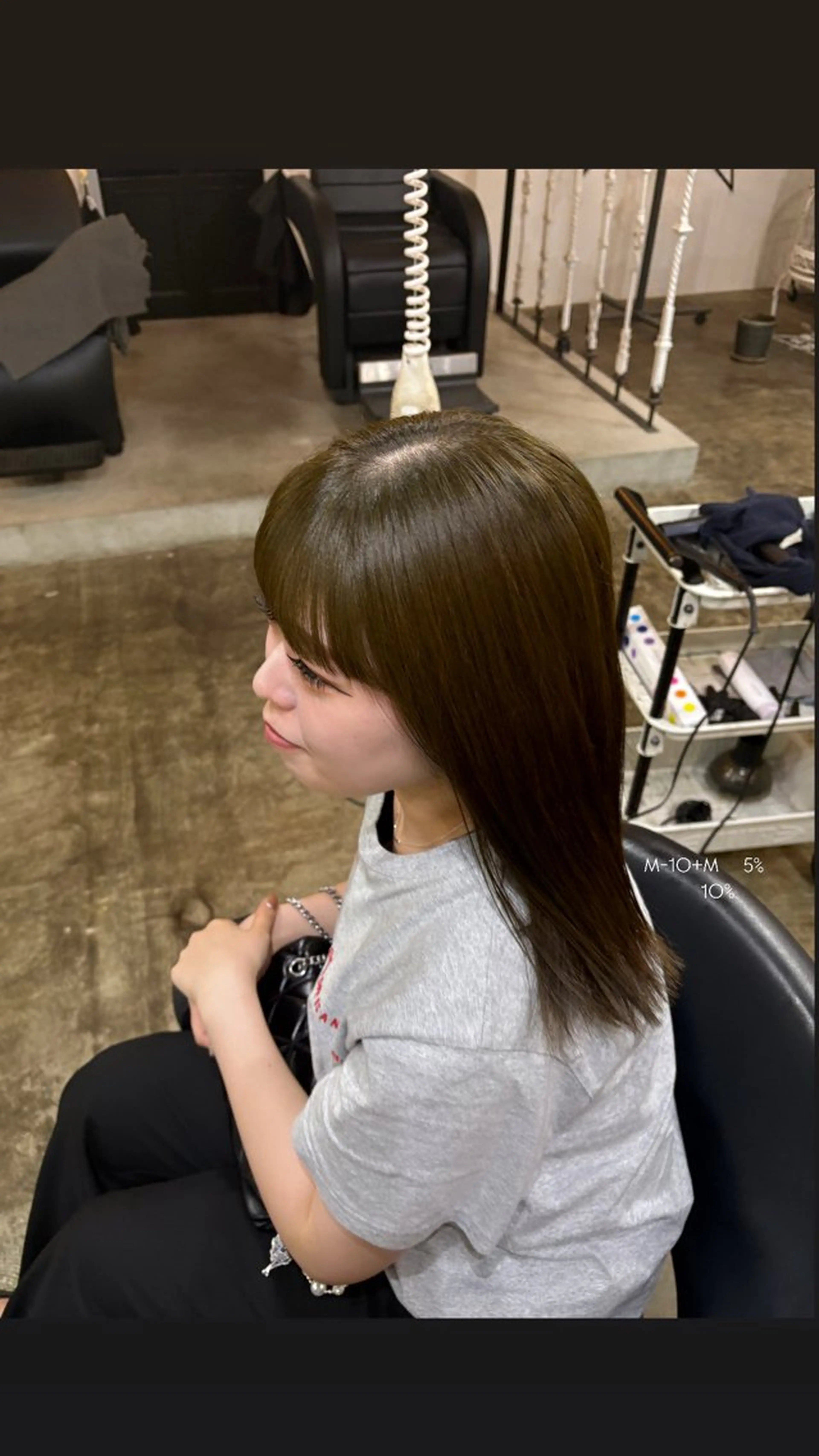 ミディアム カラー fukuma hikariのヘアスタイル