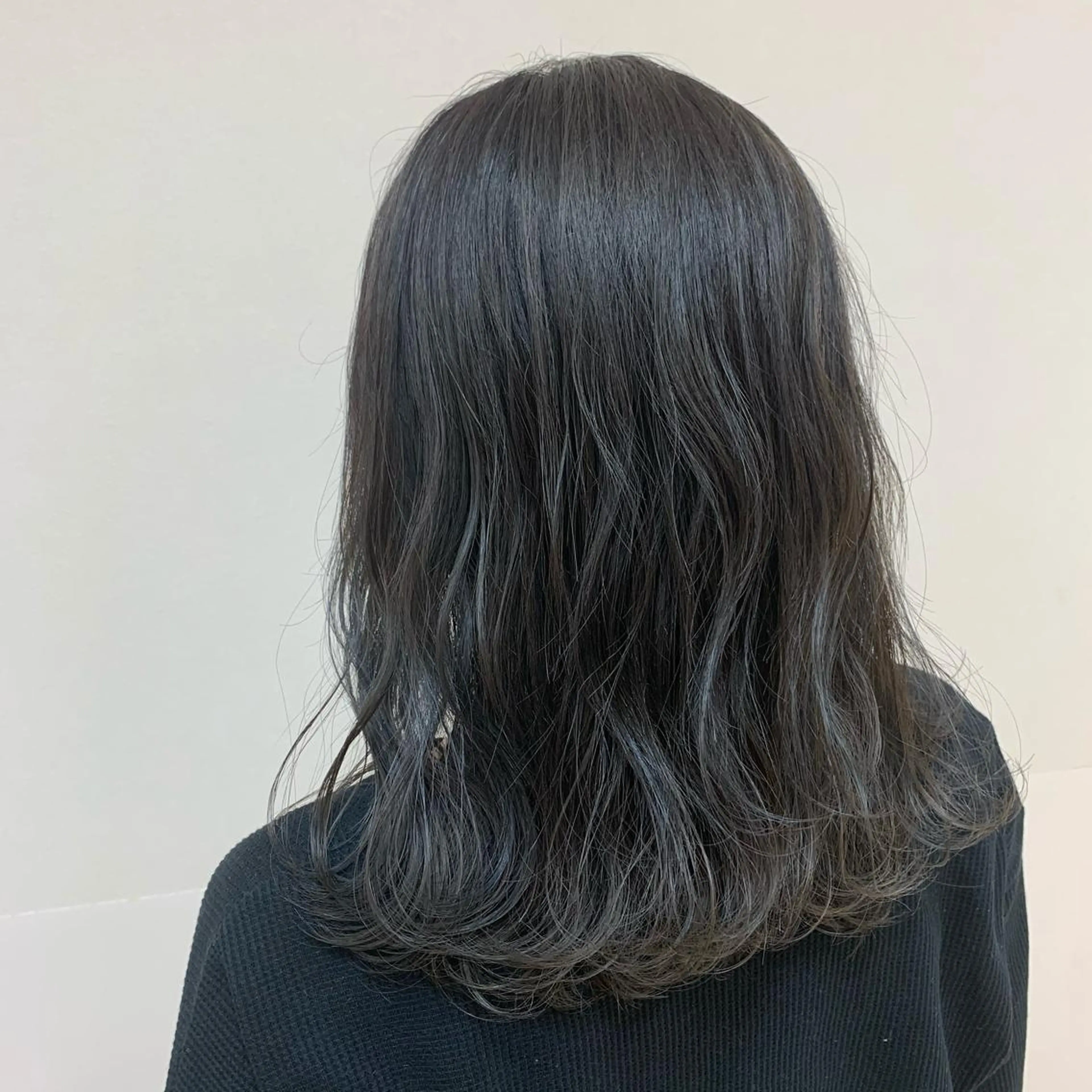 ミディアム カラー ヘアアレンジ ヘアカラー トリートメント 【Sweep】おじま のぞみのヘアスタイル