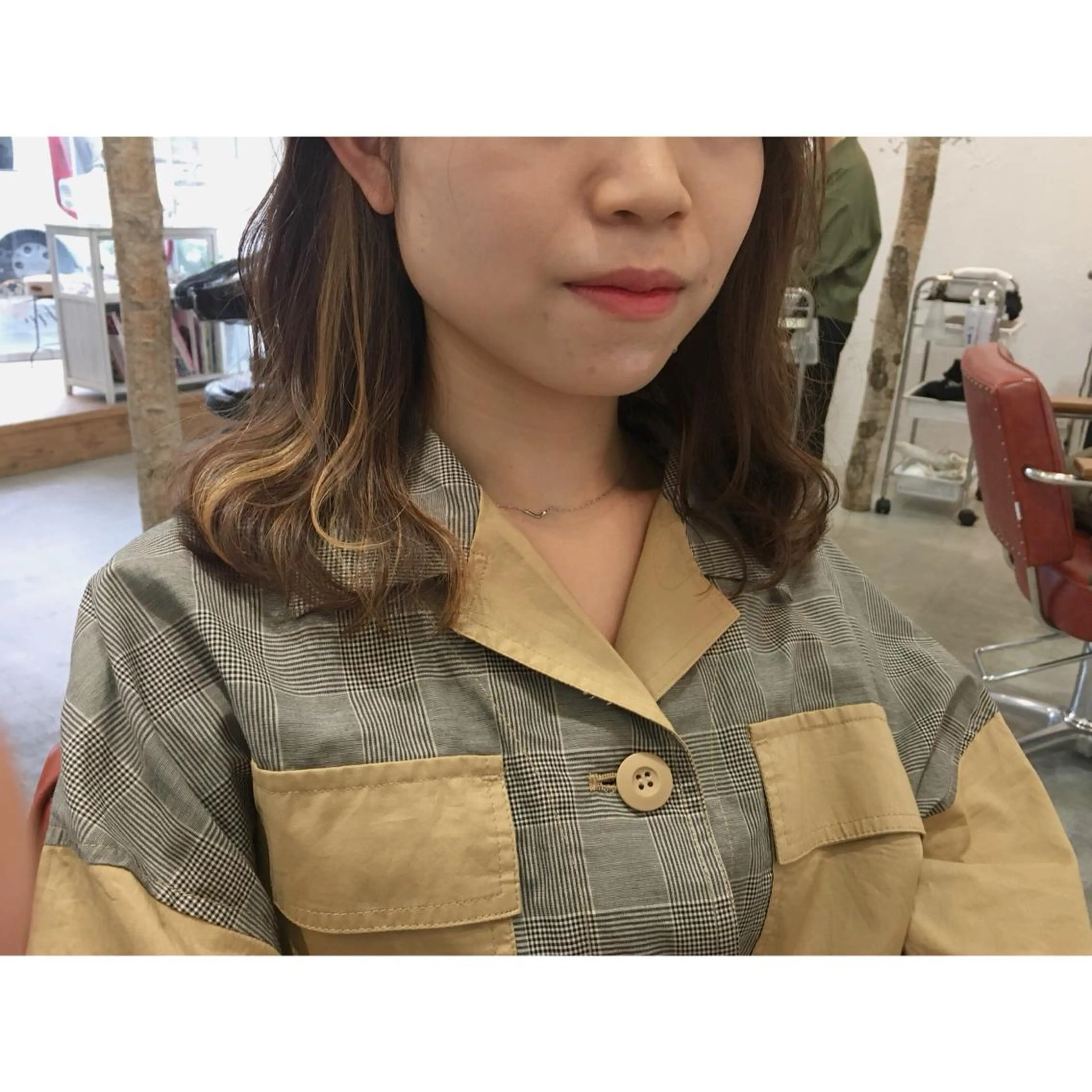 ミディアム カラー イルミナカラー インナーカラー カット ヘアカラー fio マナミのヘアスタイル