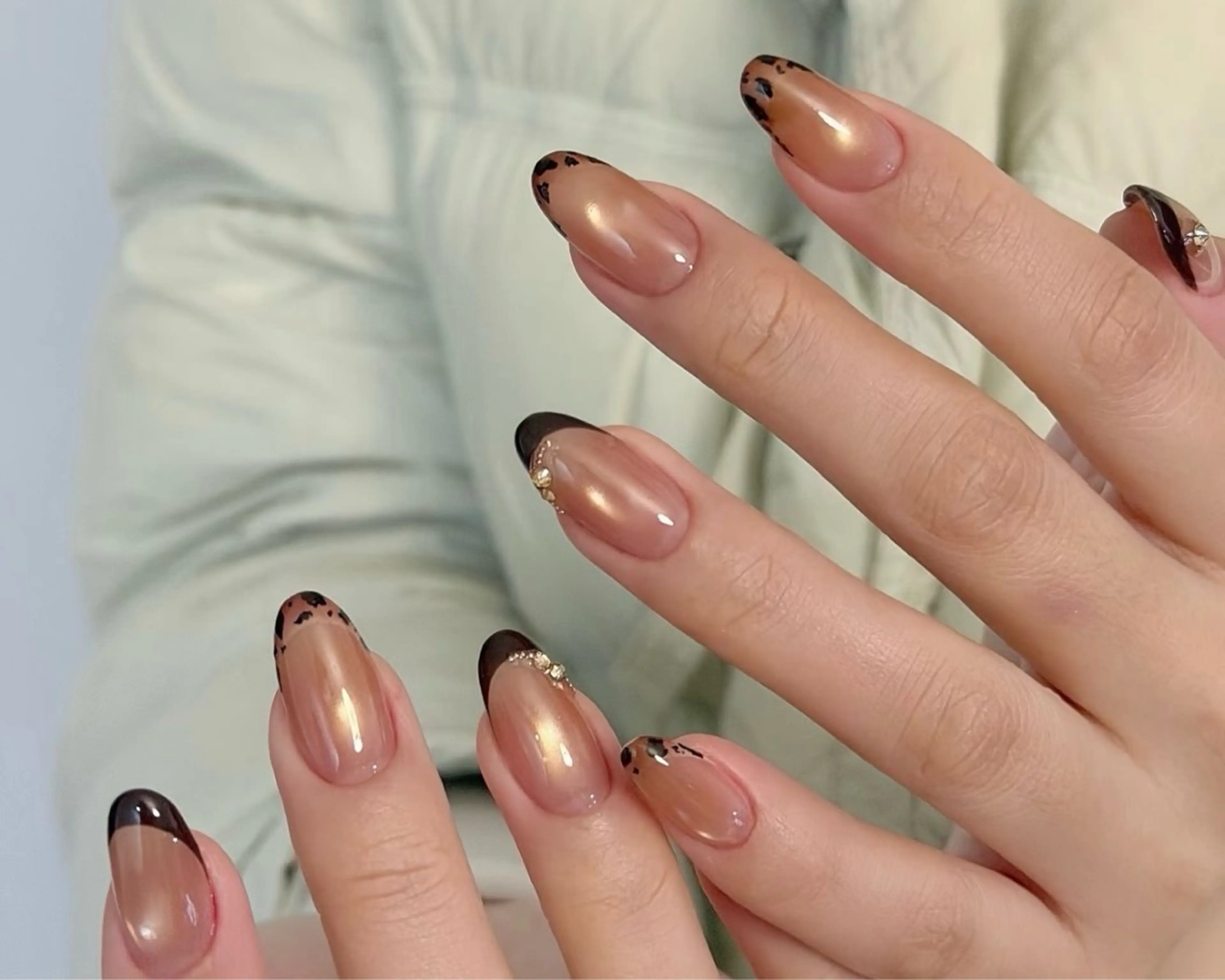 セミロング Atelier nail salonのネイルデザイン