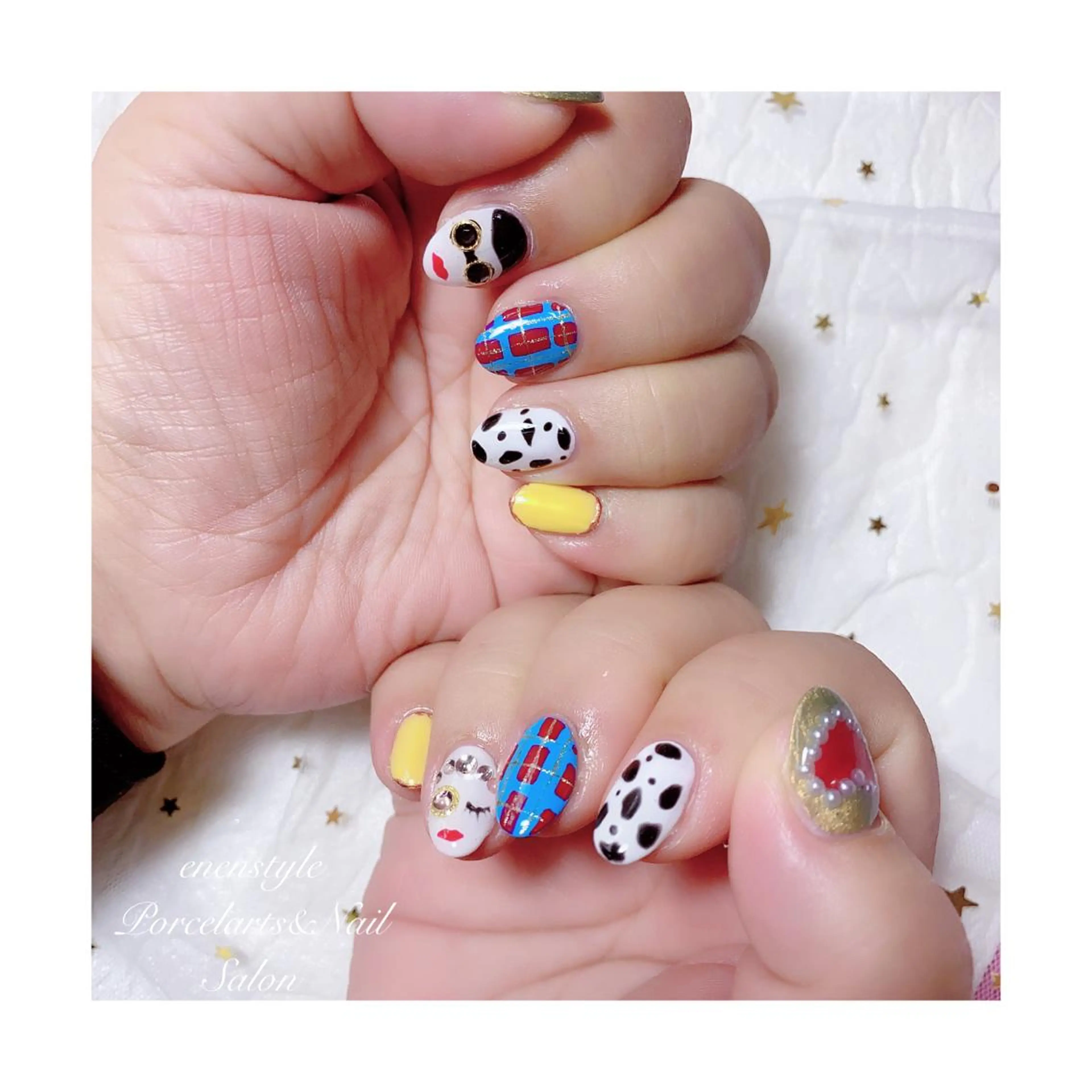 ミディアム ネイル ジェルネイル ニュアンスネイル オフィスネイル ワンカラーネイル パラジェル ハンドネイル 👑enen style👑のネイルデザイン