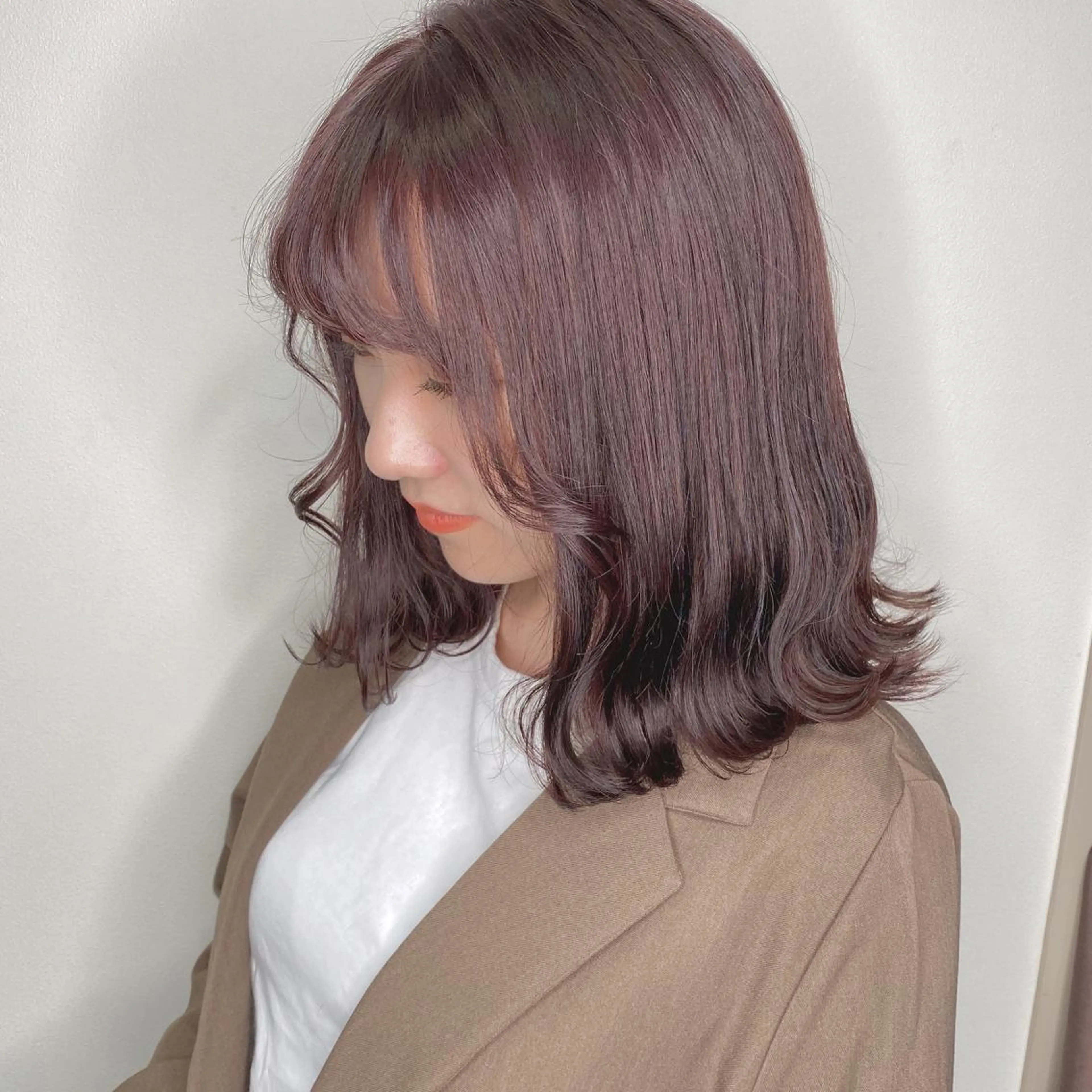 ミディアム カラー パーマ ヘアアレンジ メンズ キッズ ネイル マツエク・マツパ ブラウン ヘアカラー 似合わせ提案サラ艶♡ 彩華のヘアスタイル