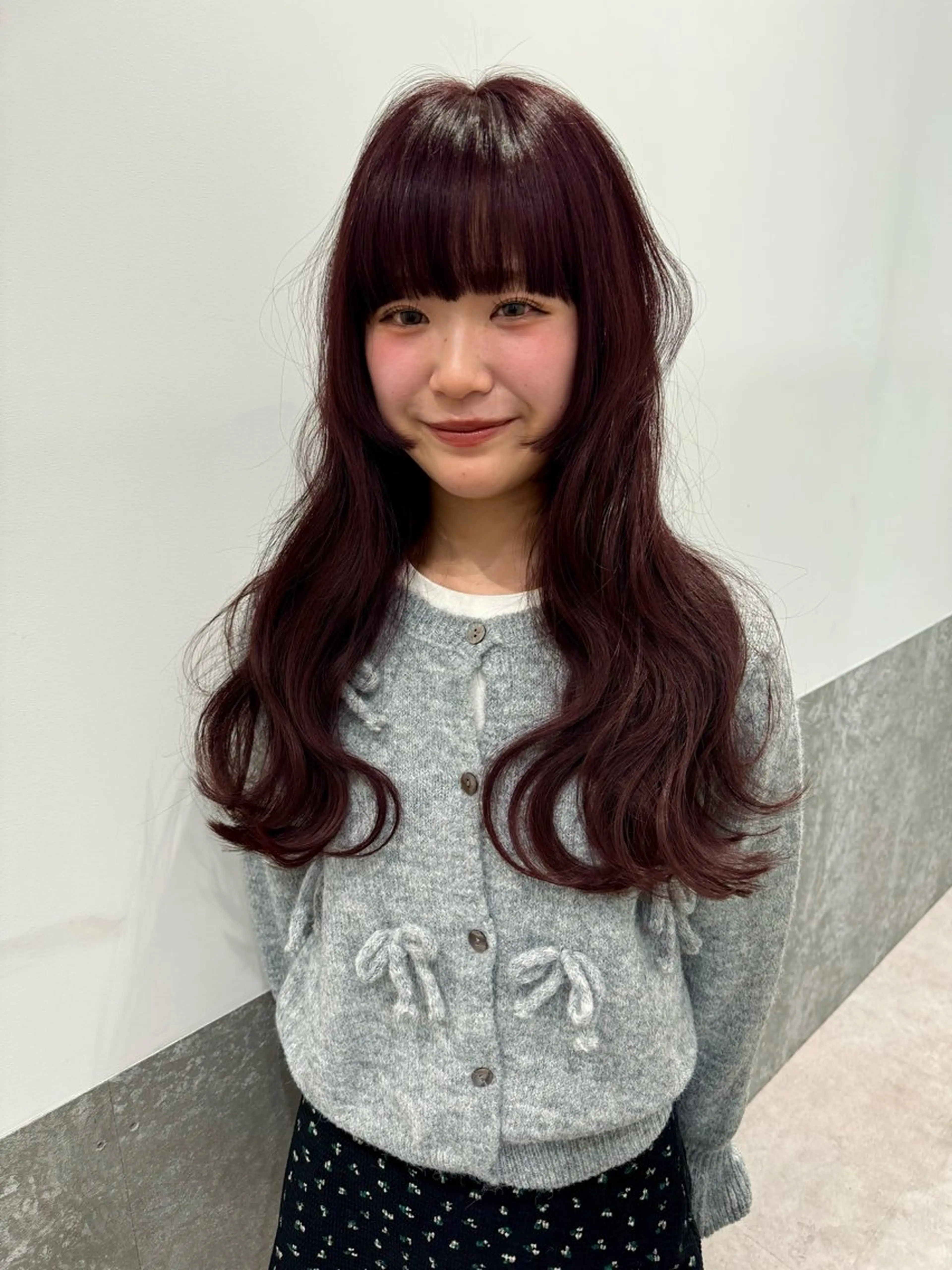 セミロング カラー ブリーチ ボルドーカラー ダブルカラー ブリーチなしカラー カット ヘアカラー トリートメント センスをお届けします 大谷将生infpのヘアスタイル