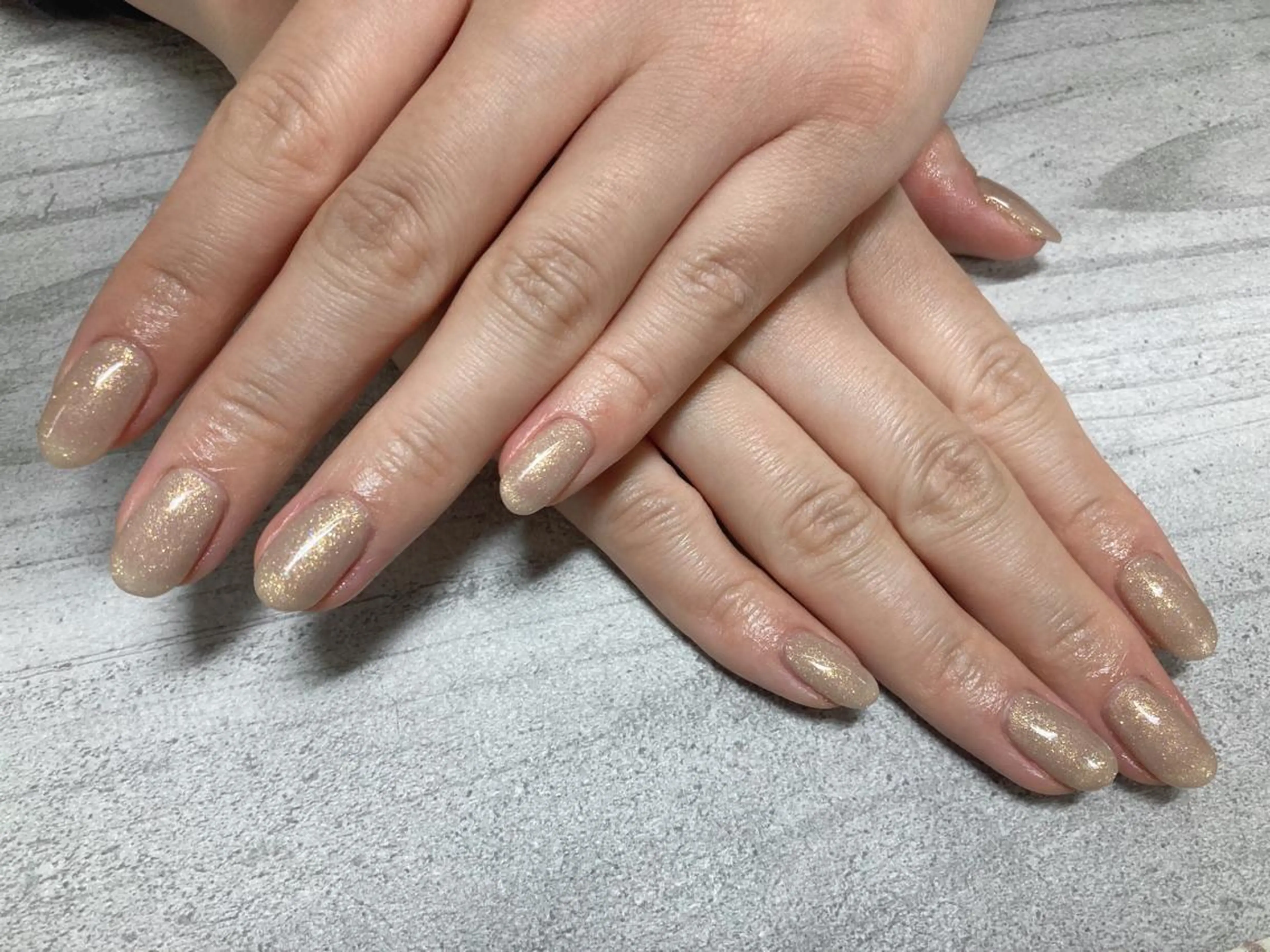 ネイル フットネイル フレンチネイル ジェルネイル ハート キラキラネイル ハンドネイル mogunail &blowのネイルデザイン
