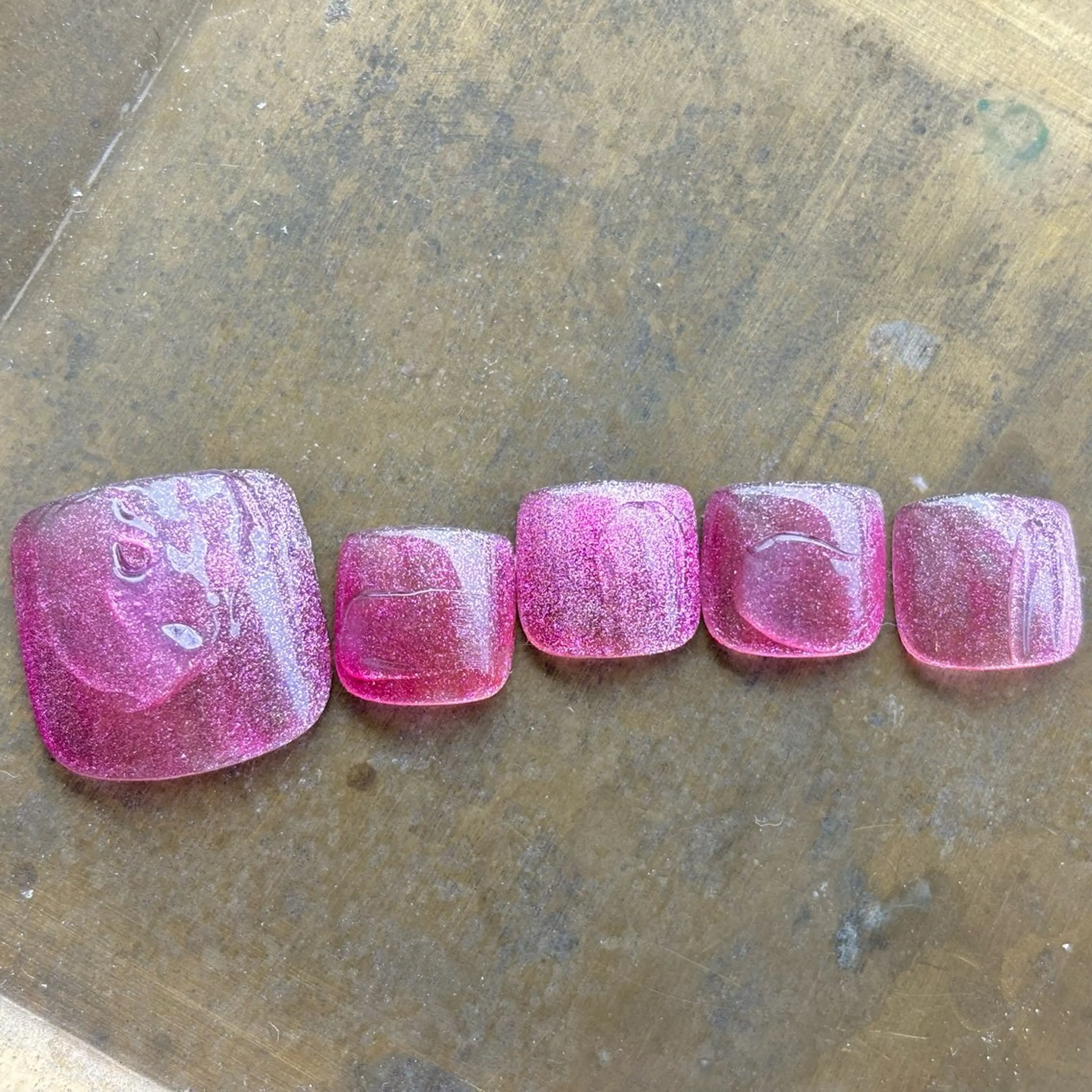 ネイル マグネットネイル ピンク 伊藤 貴恵のネイルデザイン