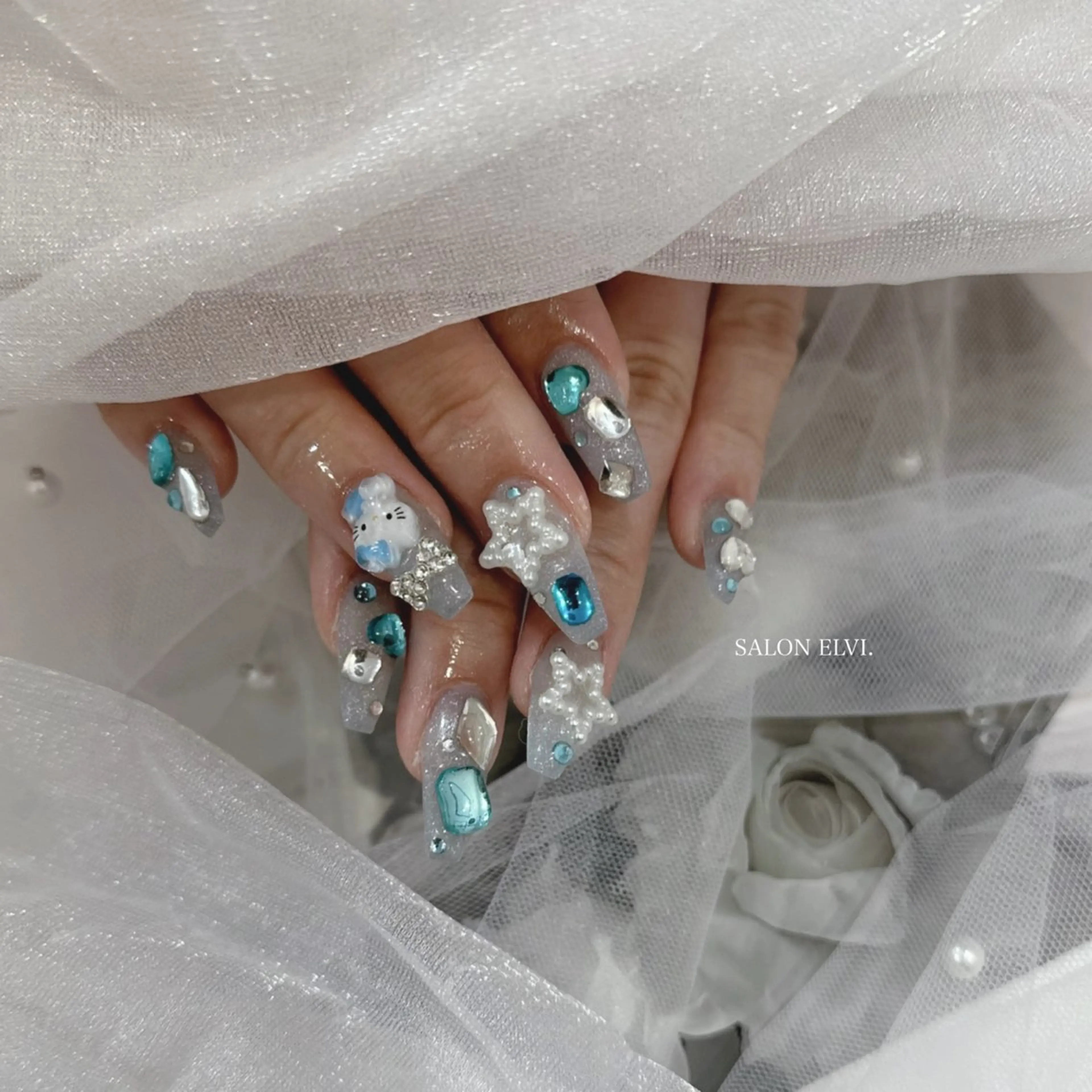 ネイル SALON ELVI.のネイルデザイン