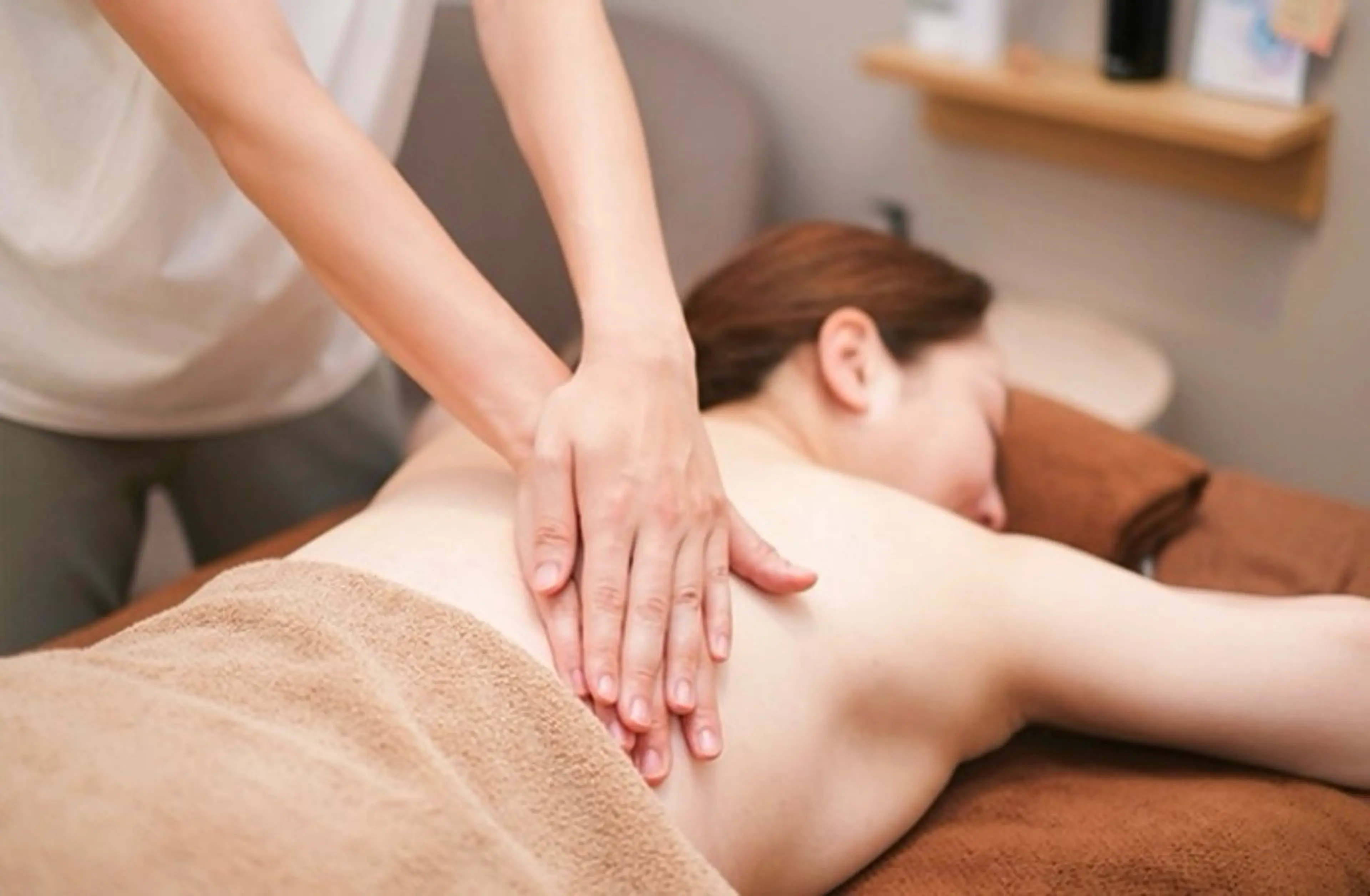 ☆初回限定☆足浴＋身体のクセを整える筋膜矯正オイルトリートメント90分の写真