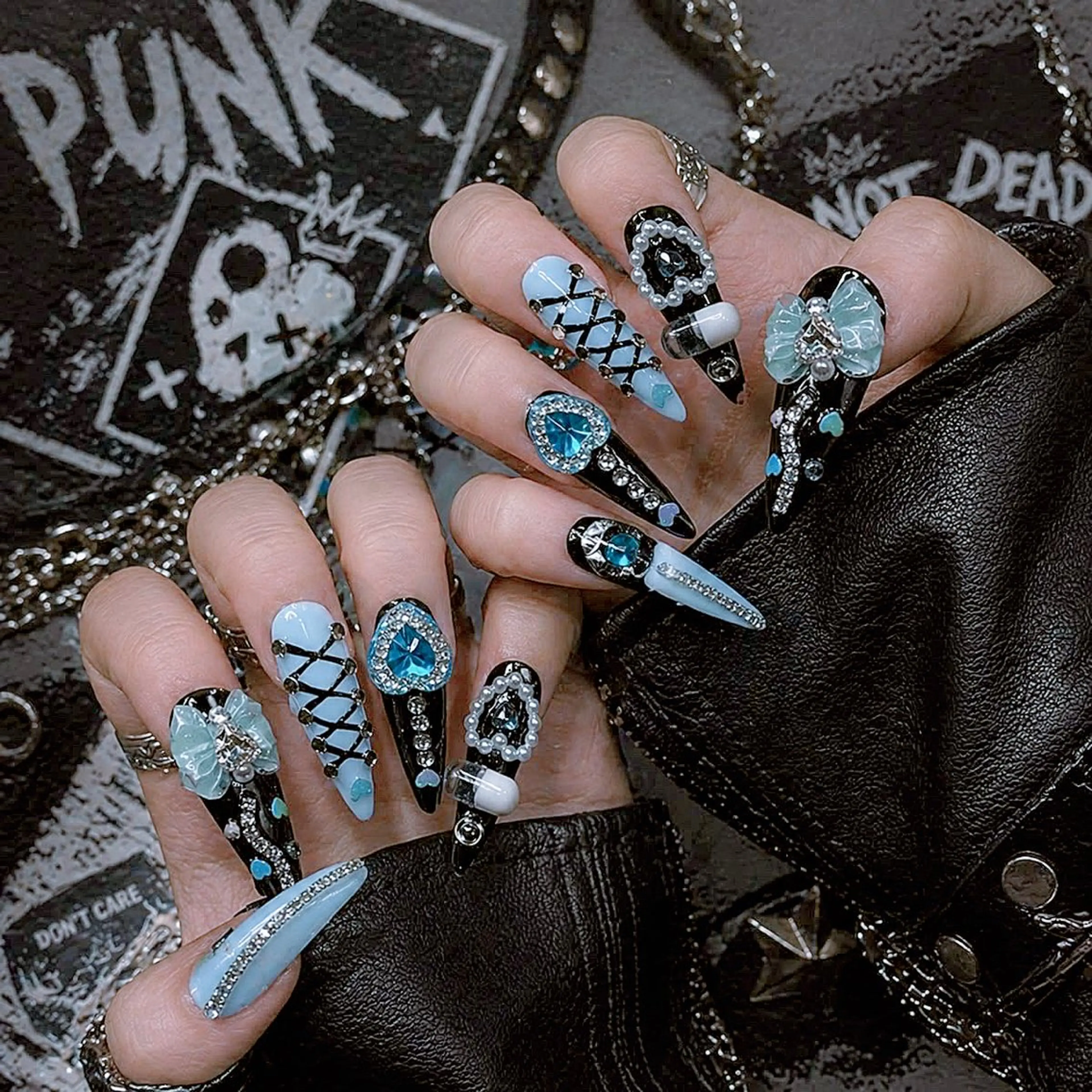 カラー T&D NailSalonのネイルデザイン