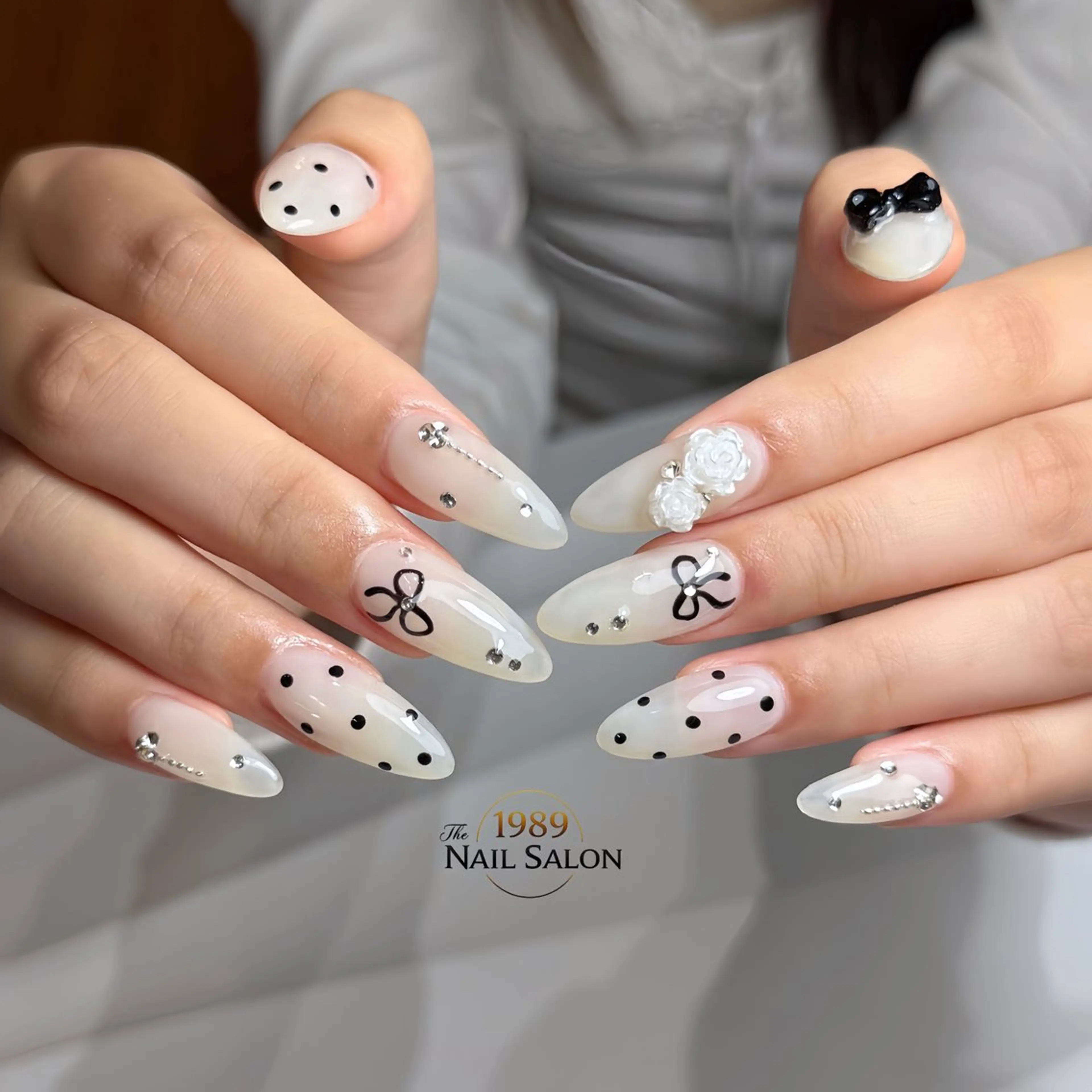 ネイル ハンドネイル The 1989 Nail Salonのネイルデザイン