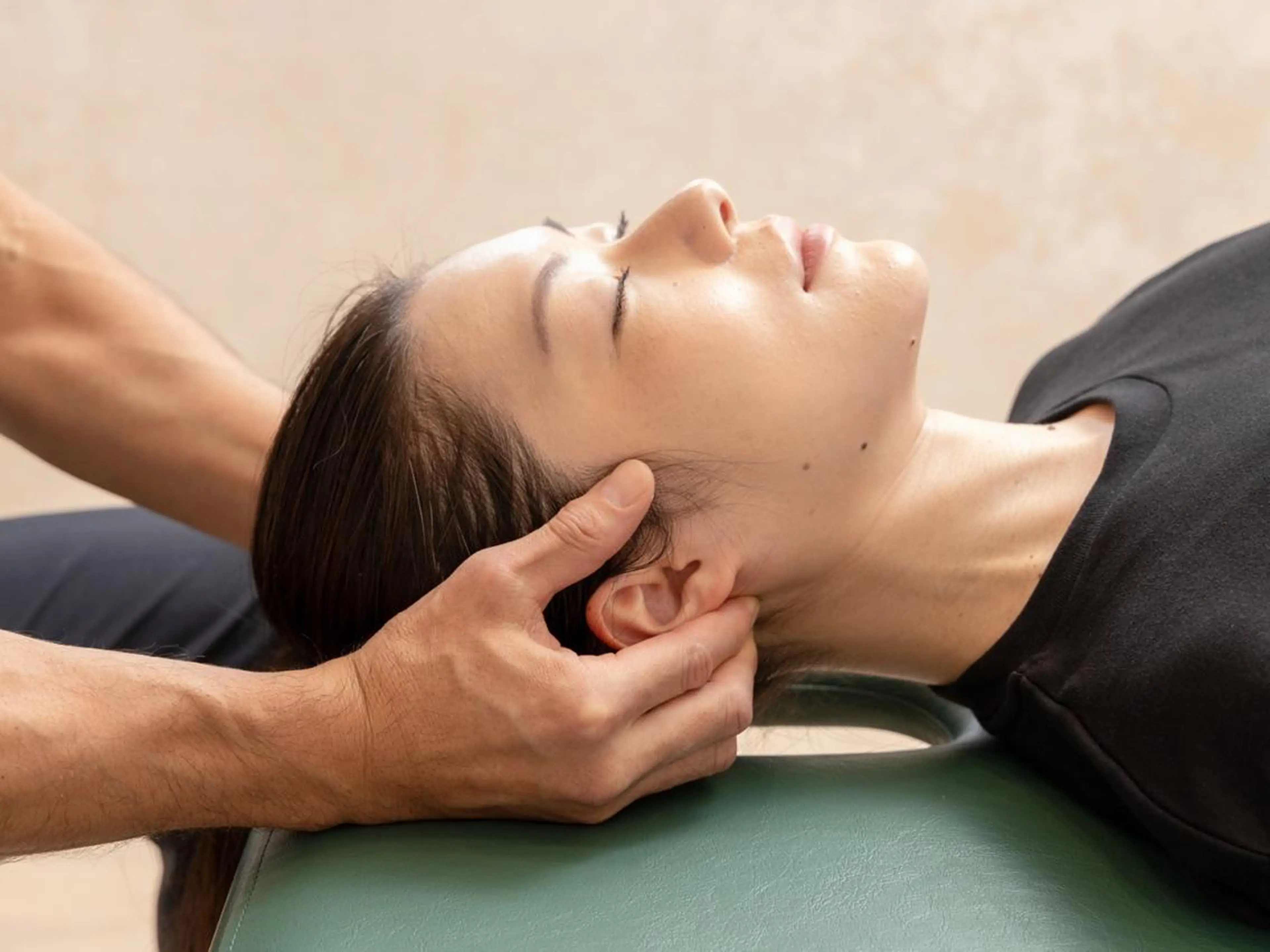 【人気No.1☆小顔矯正】小顔矯正＋姿勢矯正60分 ¥11,200 ⇒ ¥4,500の写真