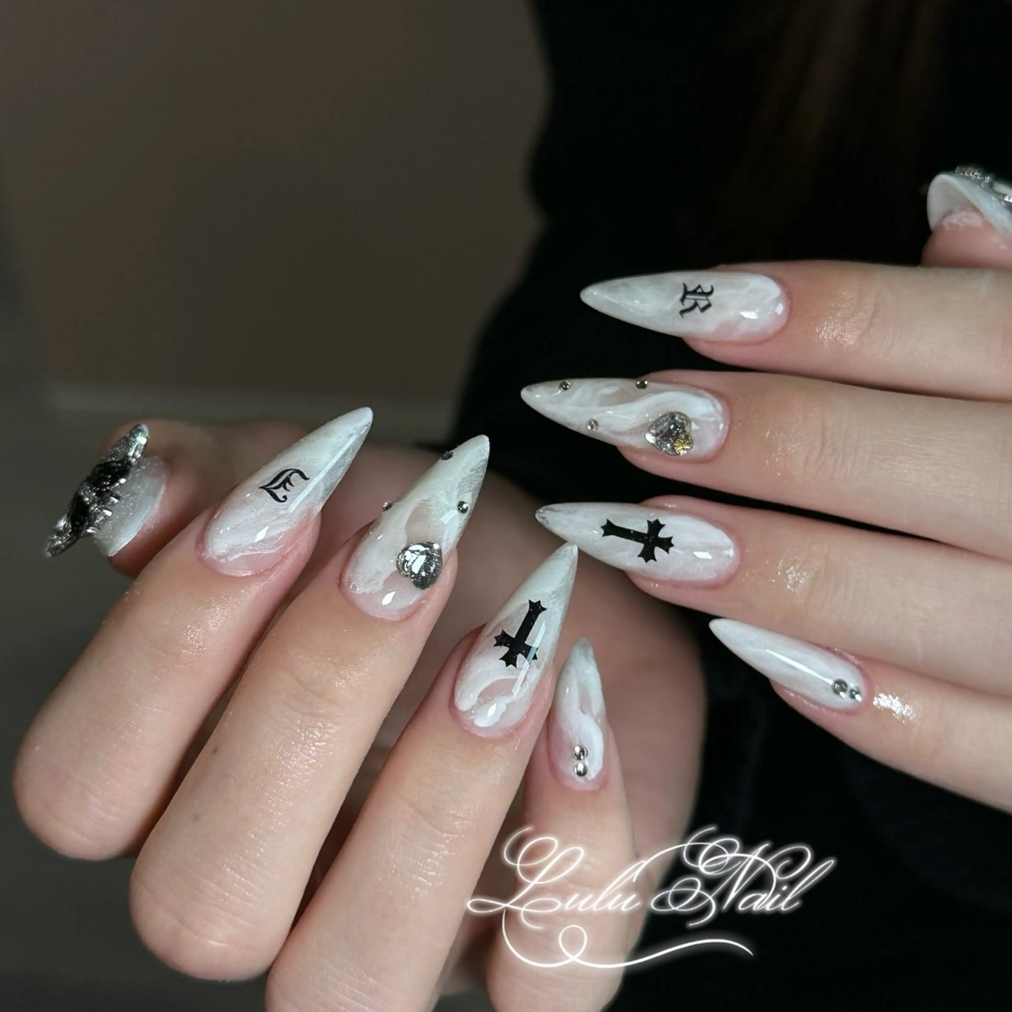 ネイル ハンドネイル Lulu Nail 🫧ユユのネイルデザイン