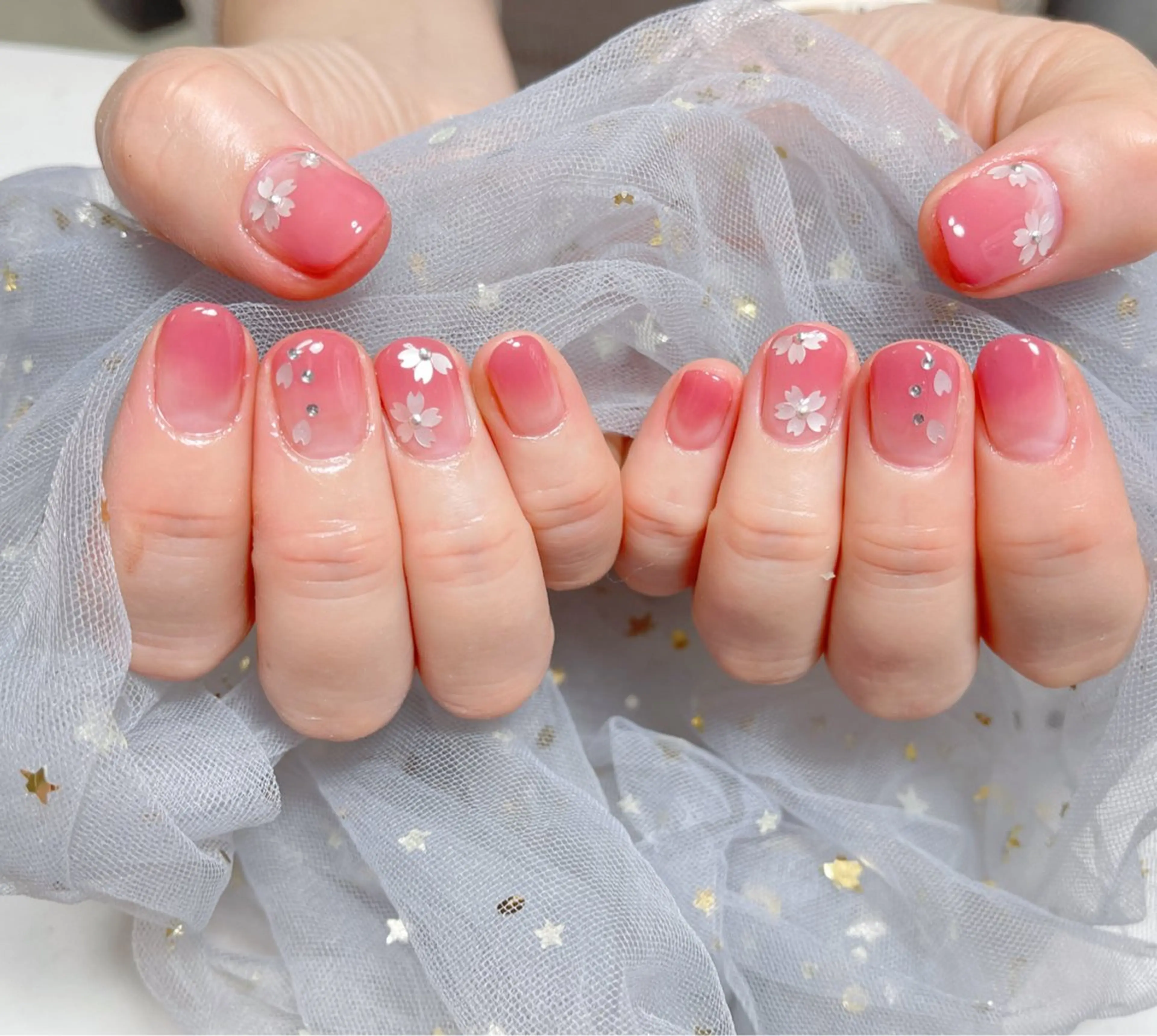 ネイル 🎀ネイルサロン エクラYUI🎀のネイルデザイン