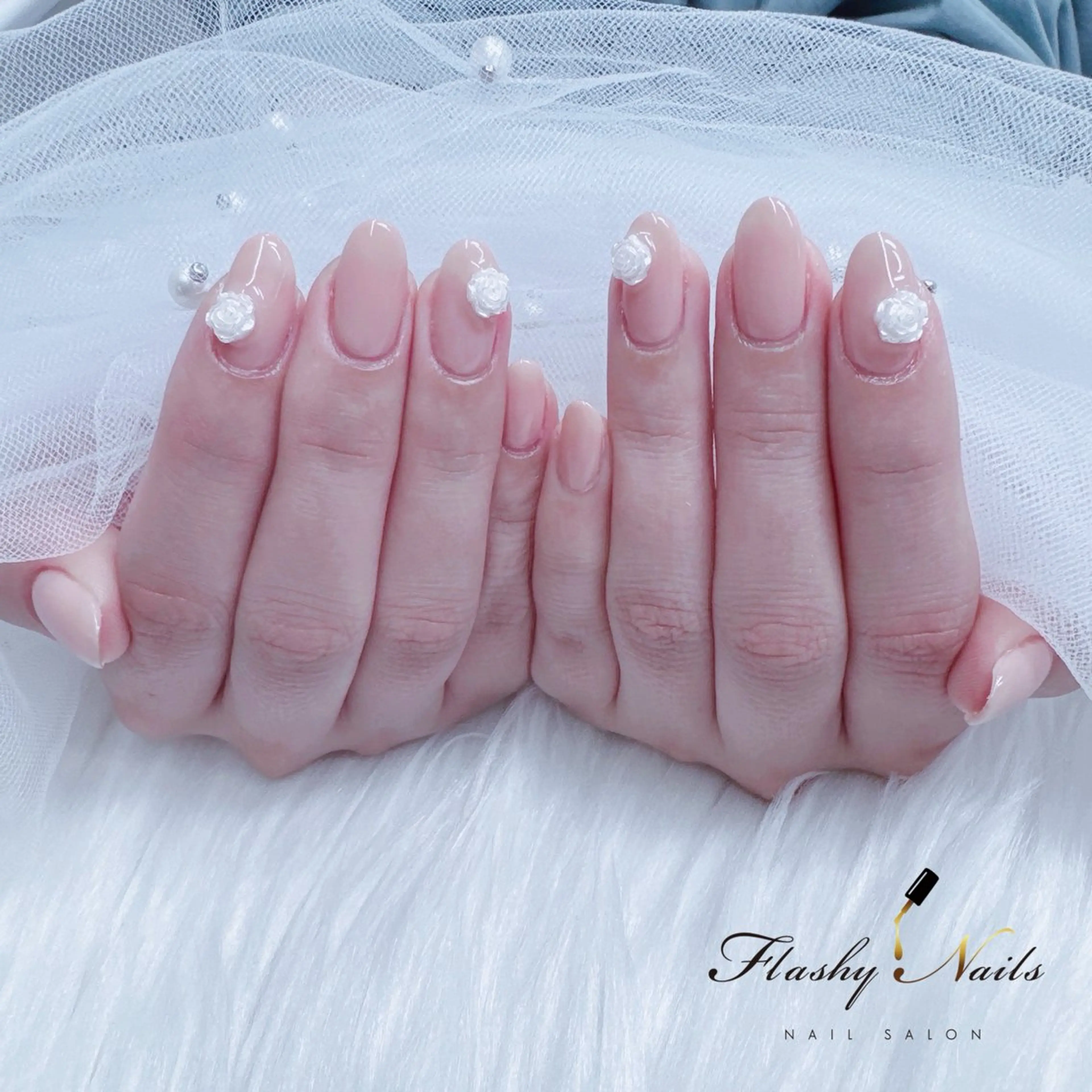 ネイル Flashy Nailsのネイルデザイン