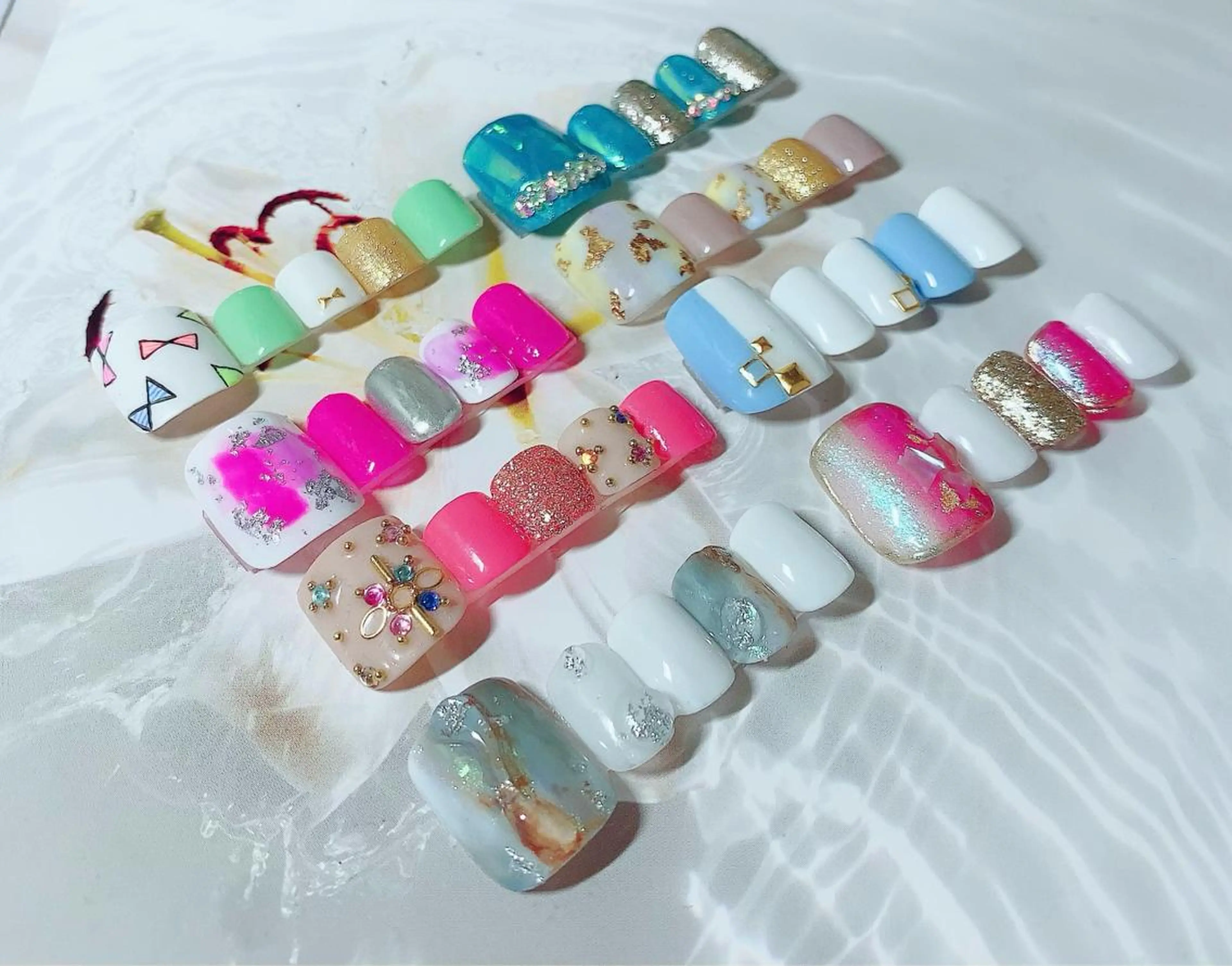 定額Foot nail 6本アート💅🏻新規off無料の写真