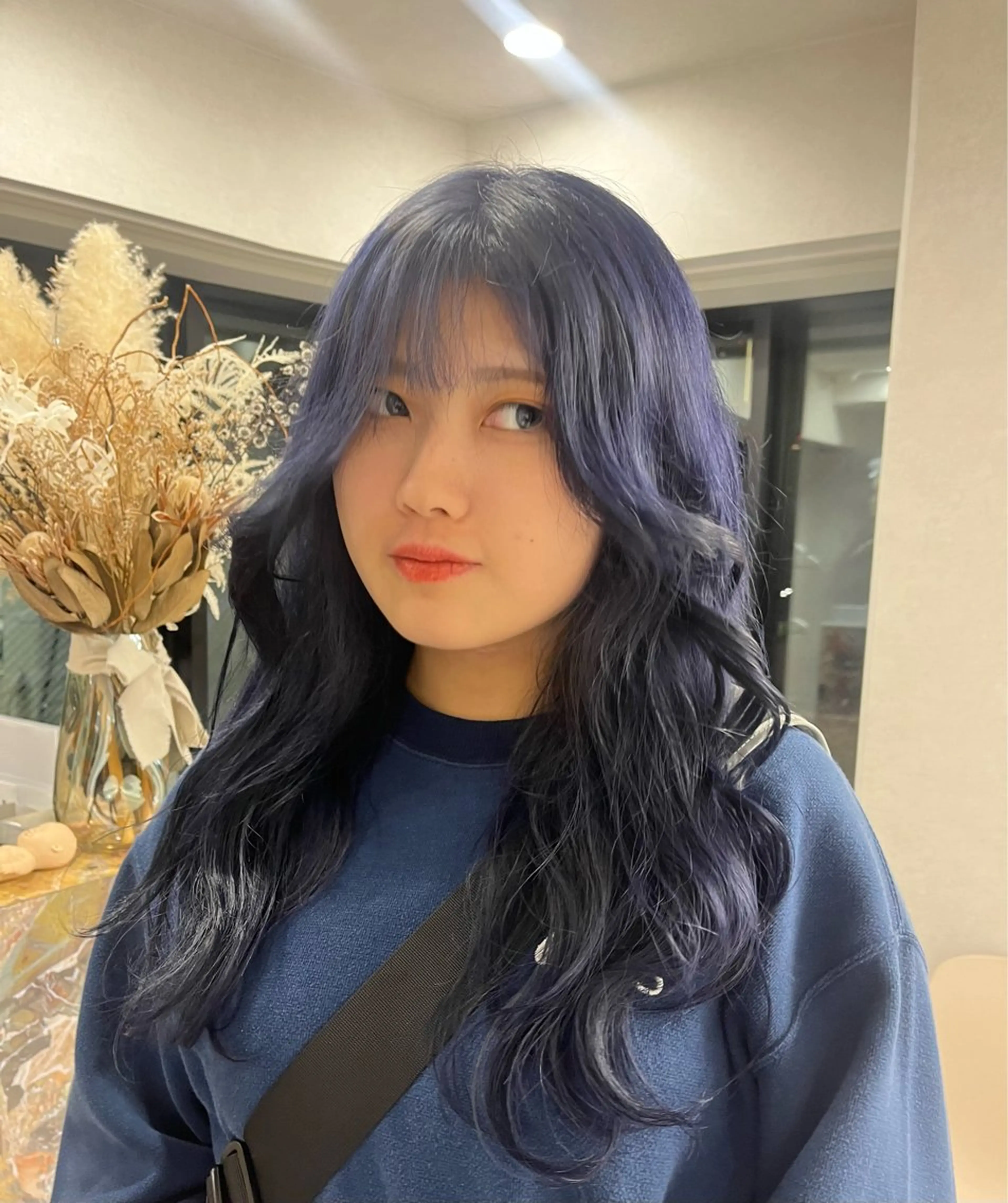 ロング 艶髪ハイトーン✨ 🩷AMI🩷のヘアスタイル