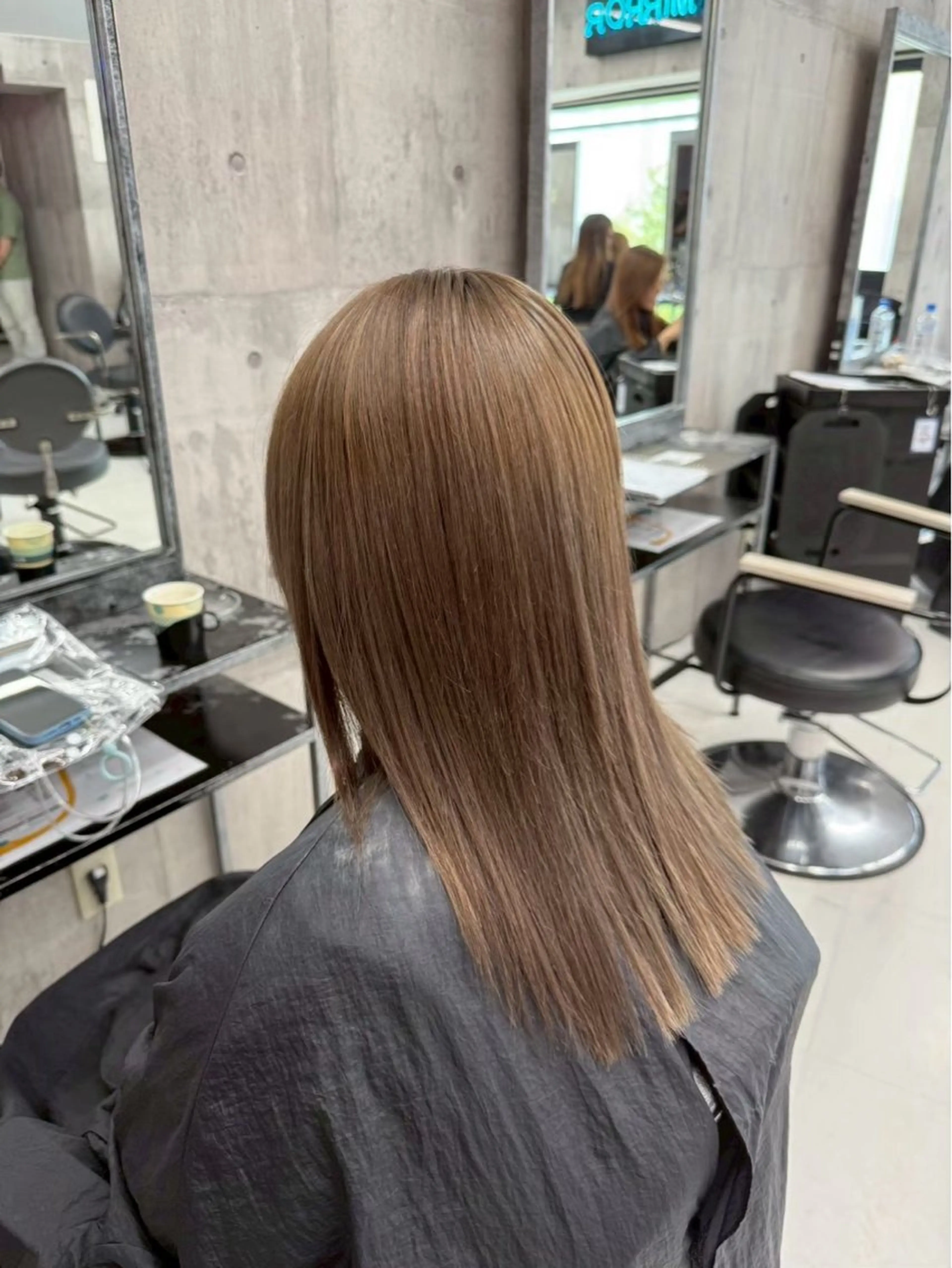 カラー ❄️【透明感カラー】 カノ❄️のヘアスタイル