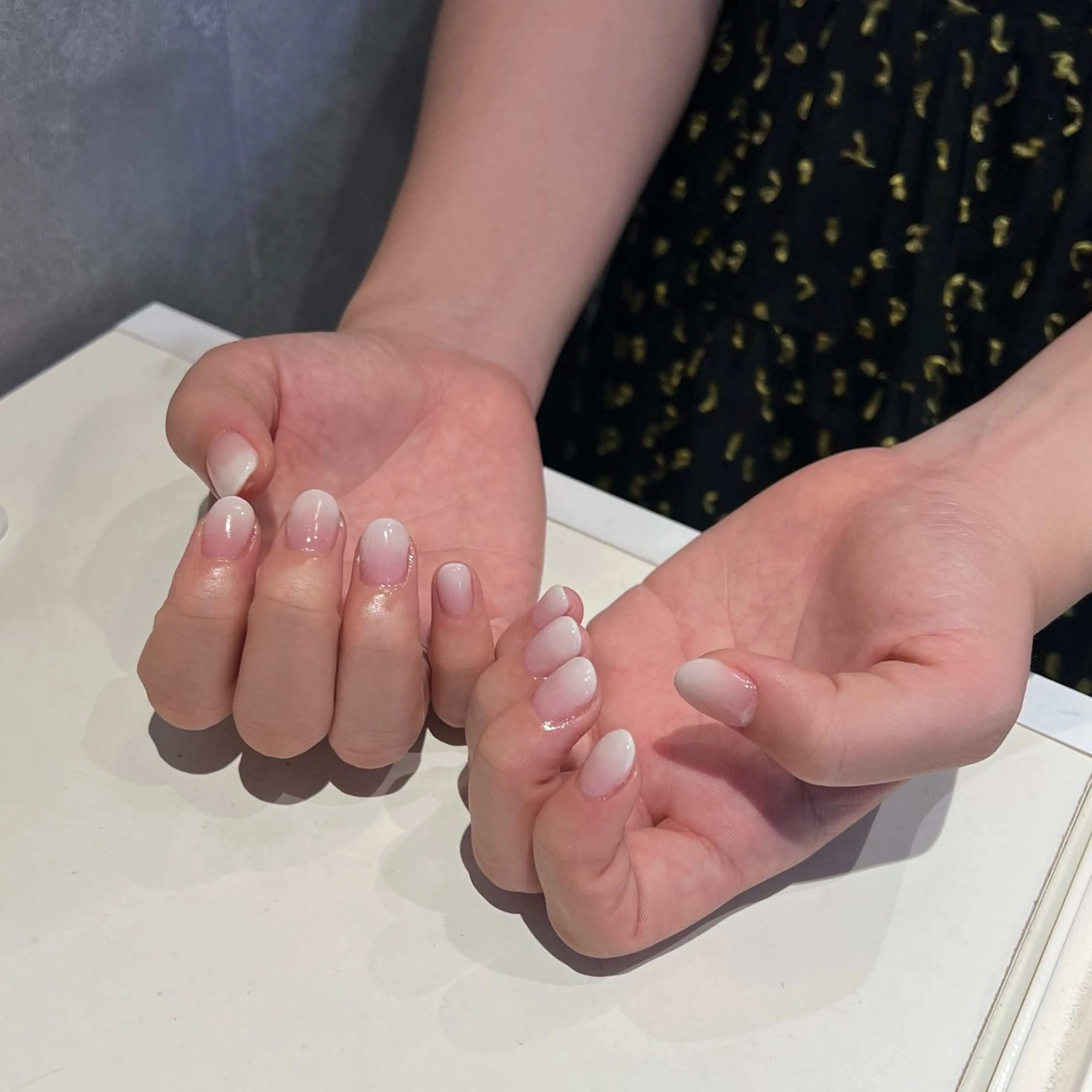 ネイル 高橋 麻里子のネイルデザイン