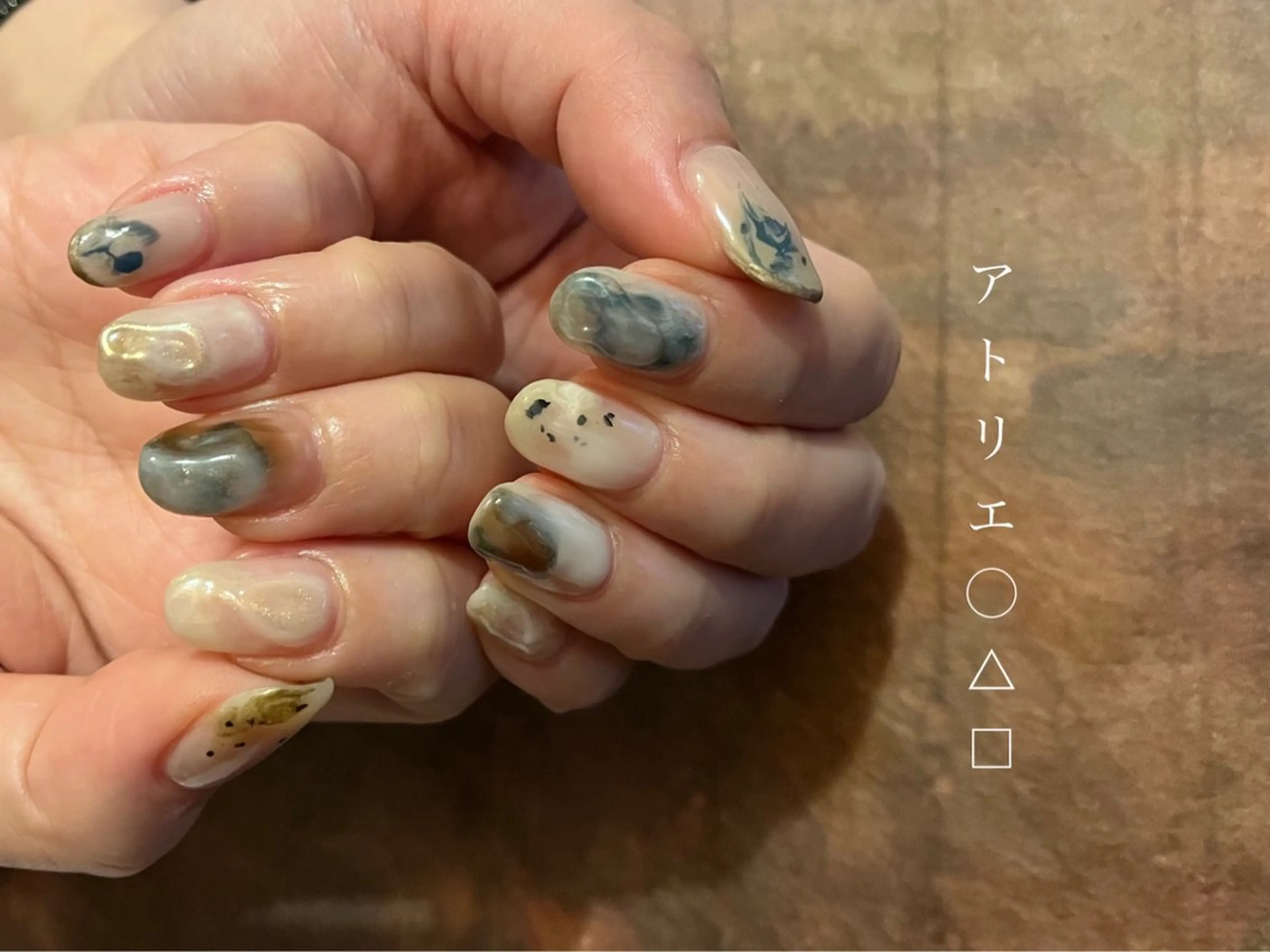 ネイル ハンドネイル アトリエ ○△□のネイルデザイン