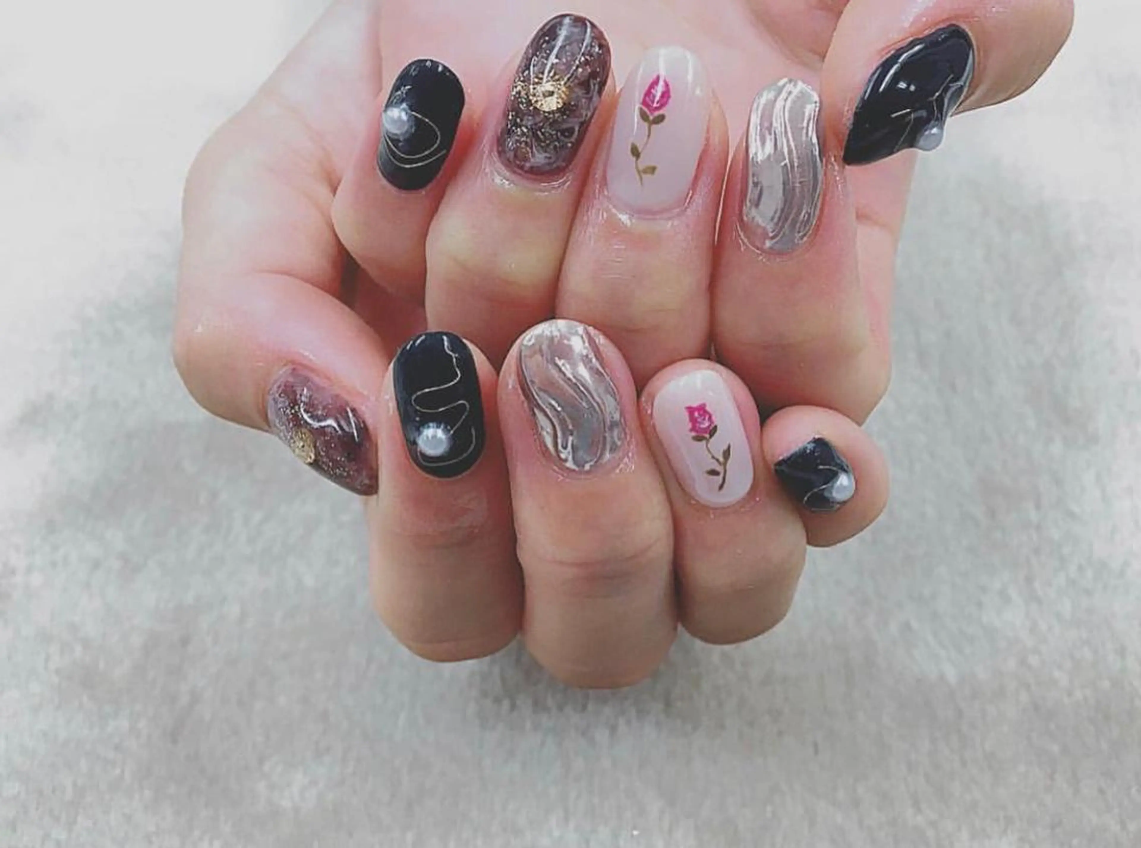 ネイル パラあり！フィルイン 美フォルムのネイルデザイン