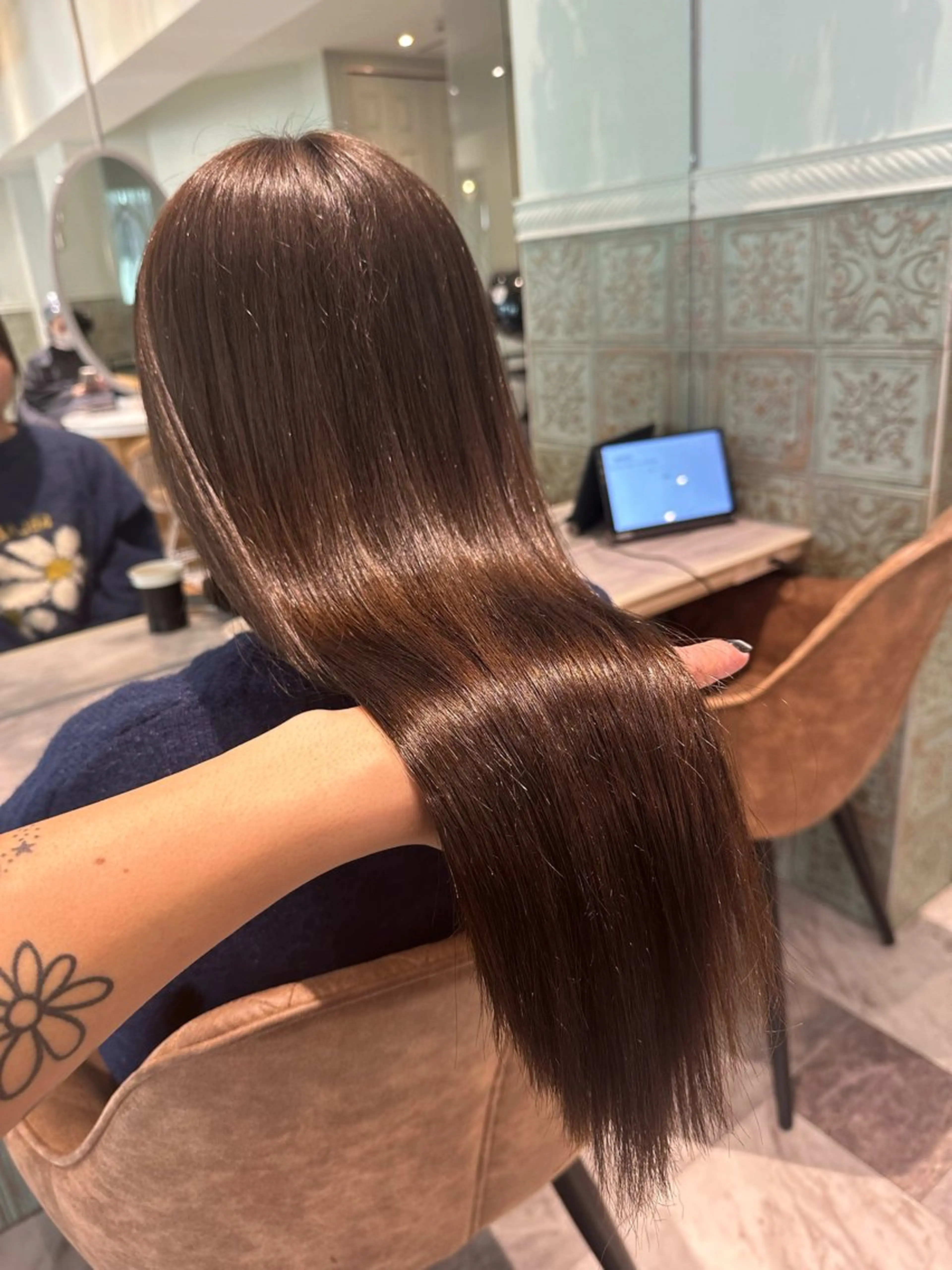 ロング MASHU韓国ヘア/ レイヤー/透明感カラのヘアスタイル