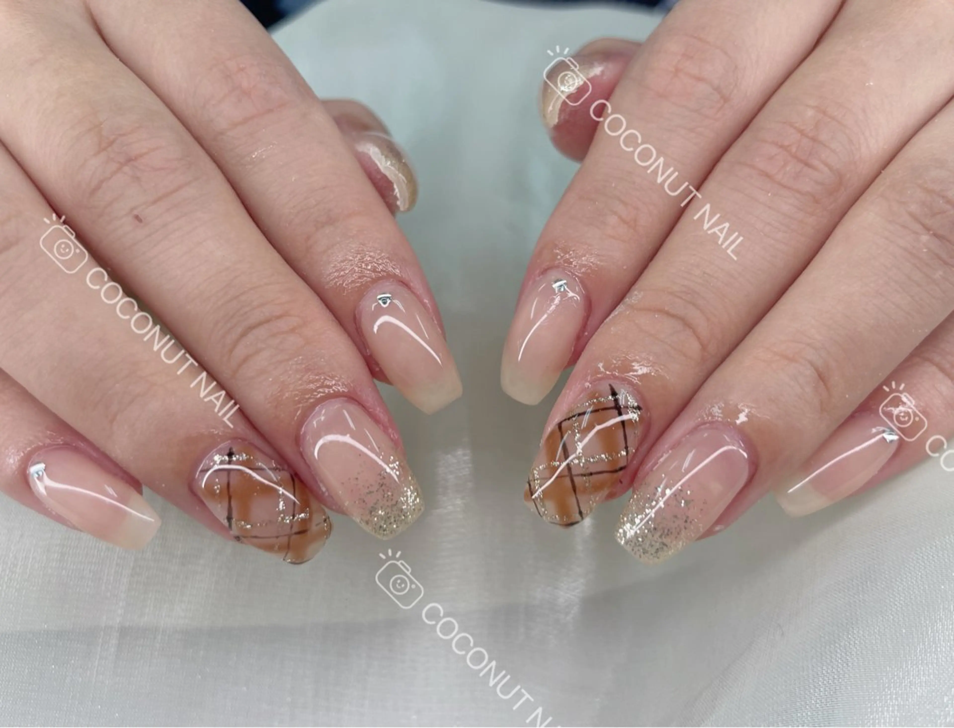 ネイル ハンドネイル 神田 ココナッツのネイルデザイン