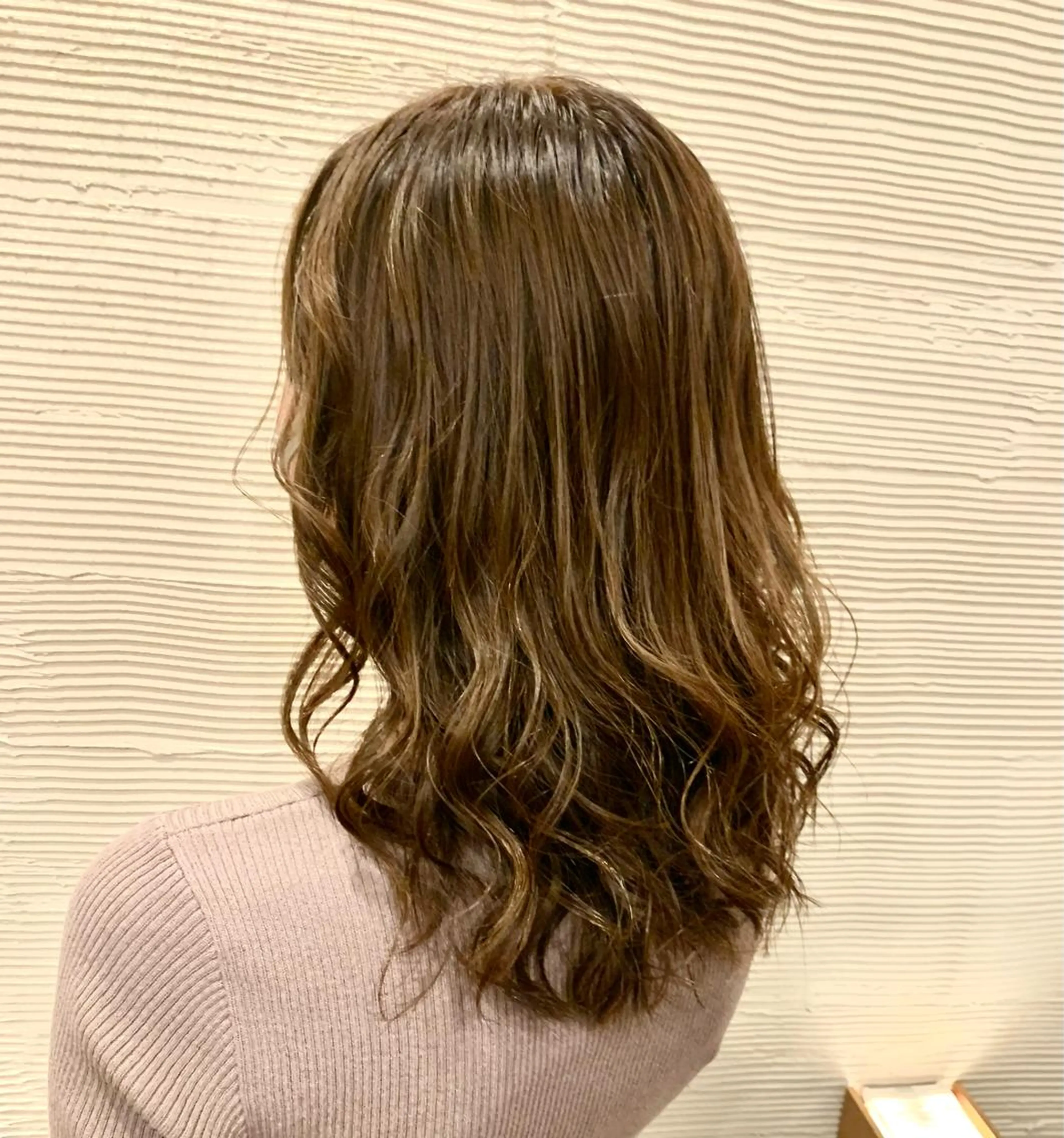 セミロング カラー ベージュカラー カット ヘアカラー トリートメント VIE.ORNER 浦安店　三上真弥のヘアスタイル