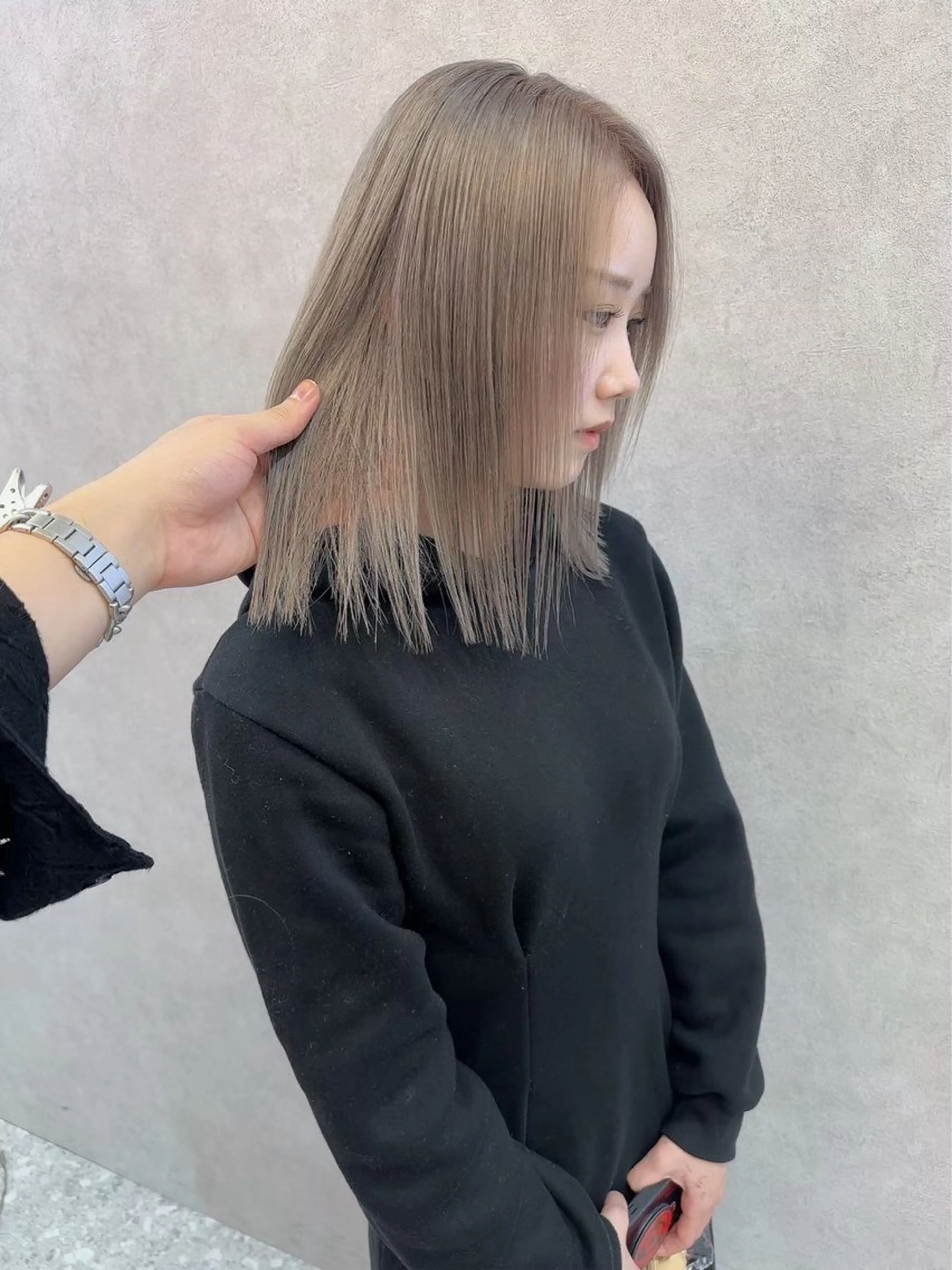 ミディアム VIVIE 福岡天神店のヘアスタイル