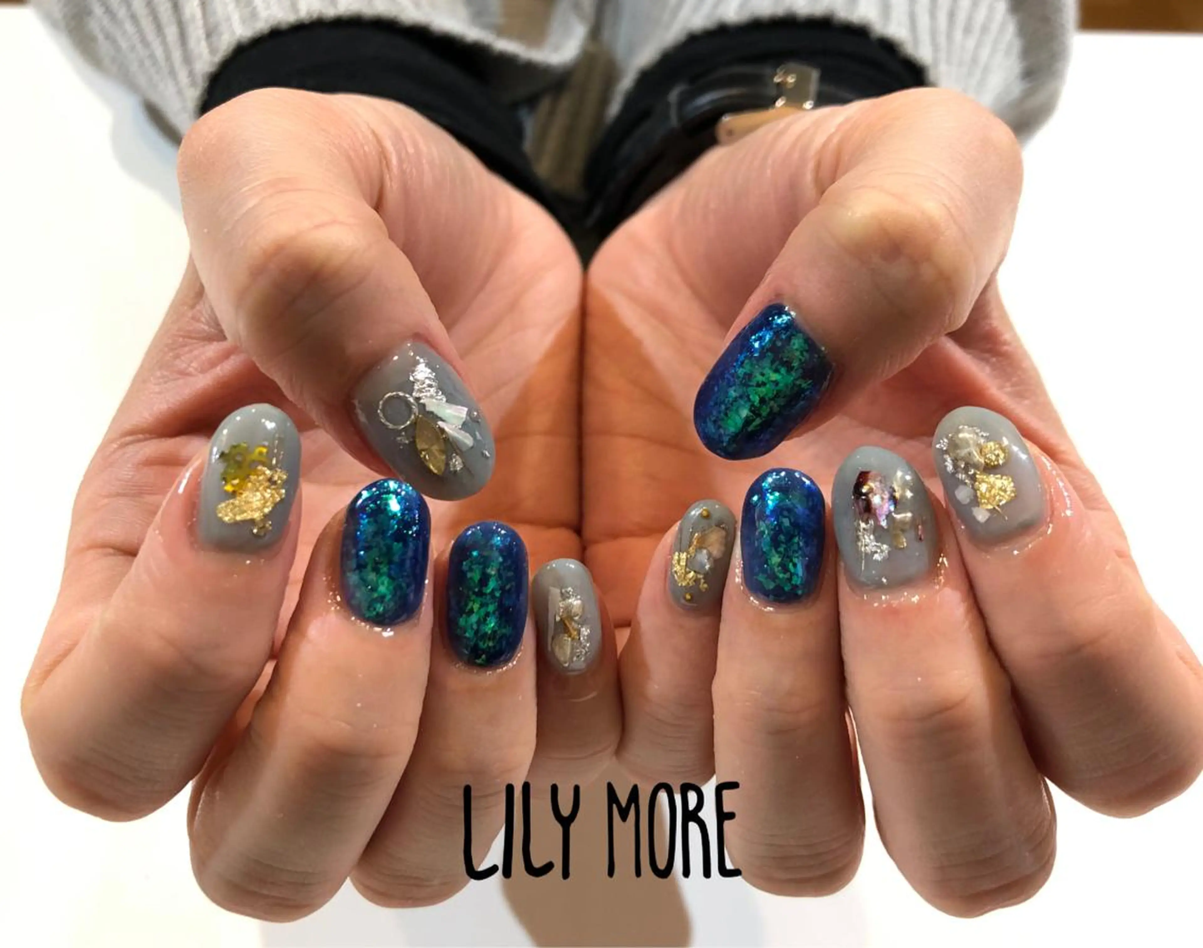 ネイル ニュアンスネイル Lily closetのネイルデザイン