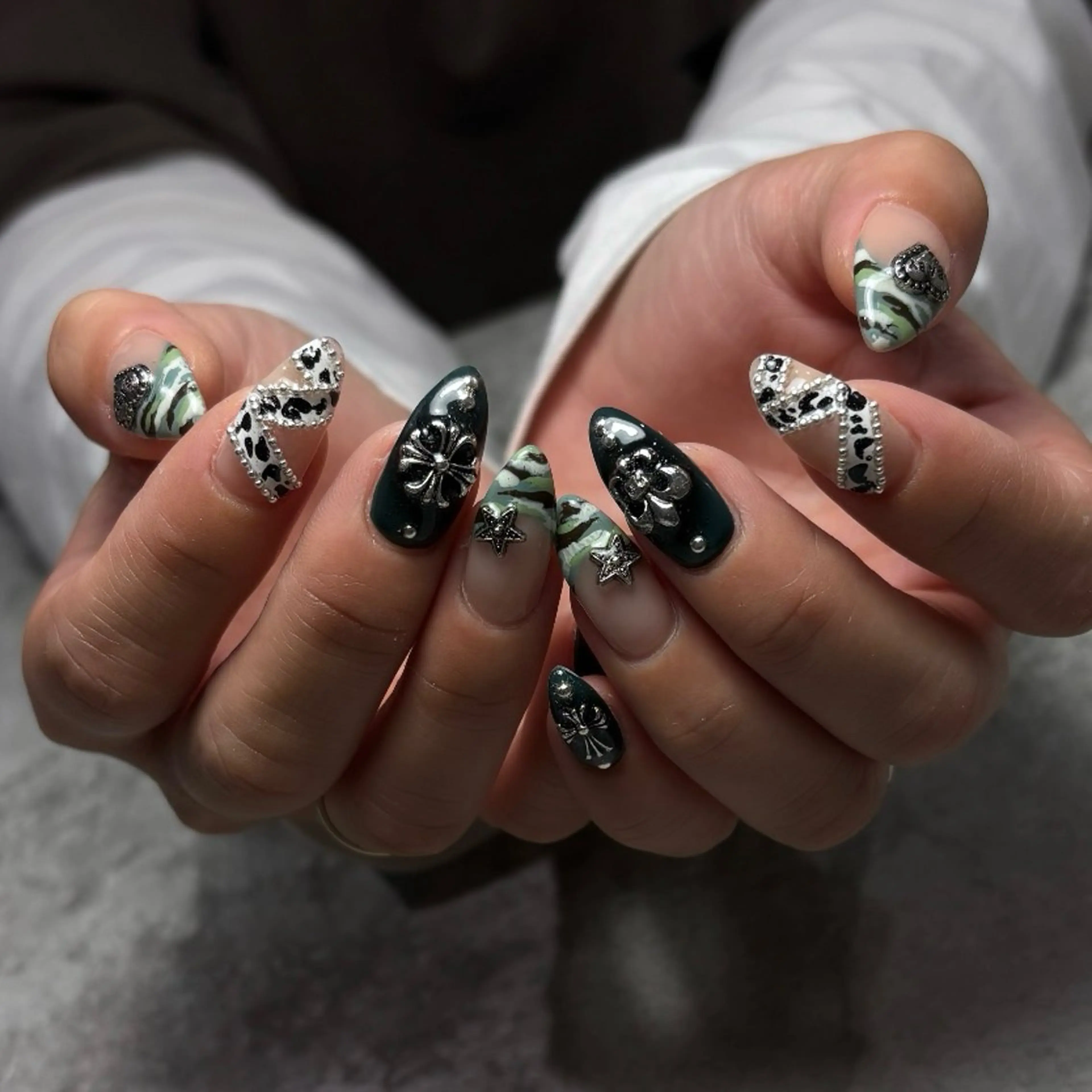 ネイル ハンドネイル Nailsalon Lebelのネイルデザイン