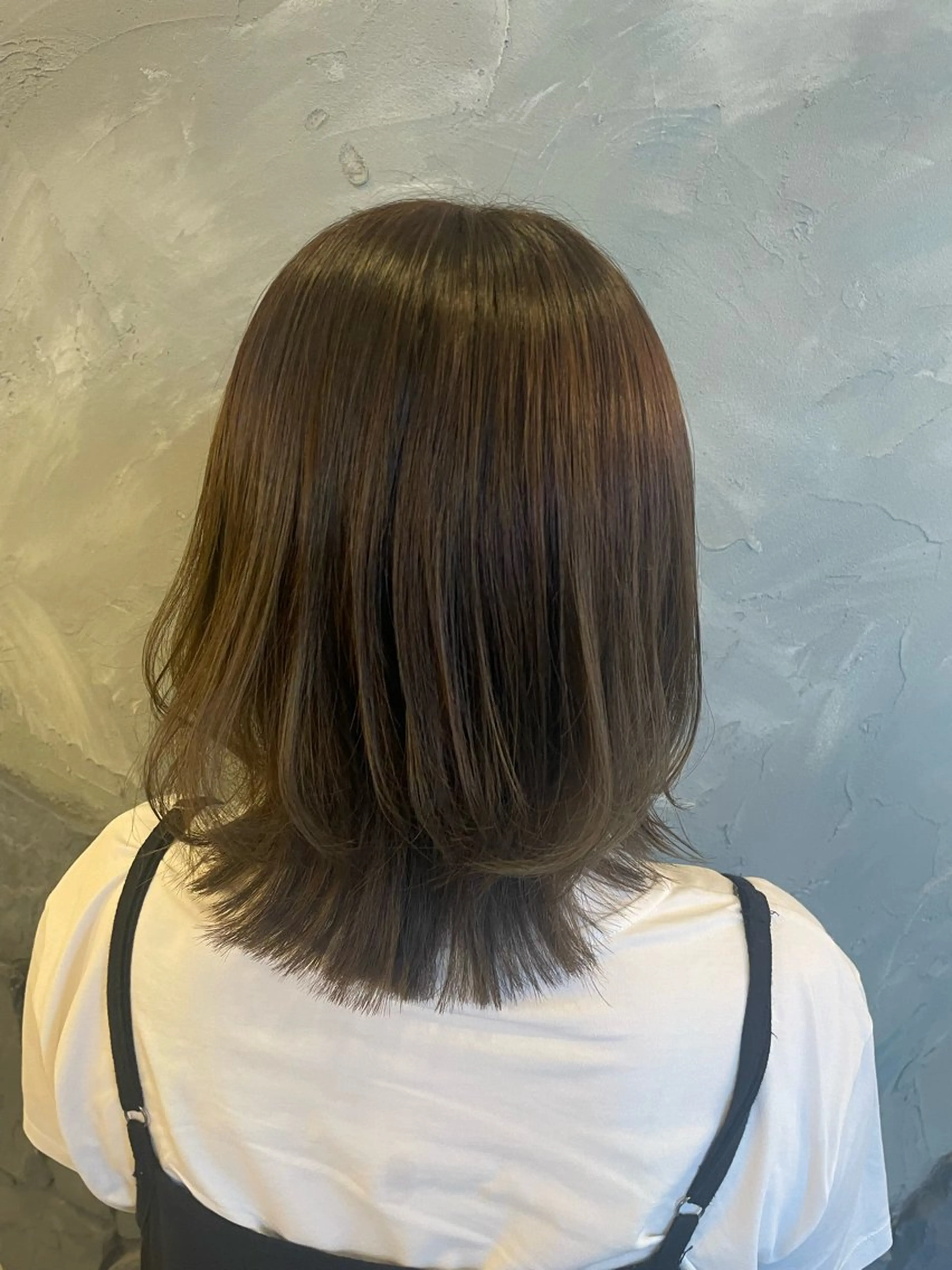 ミディアム アッシュ くびれヘア hair make echo滿木あい花のヘアスタイル