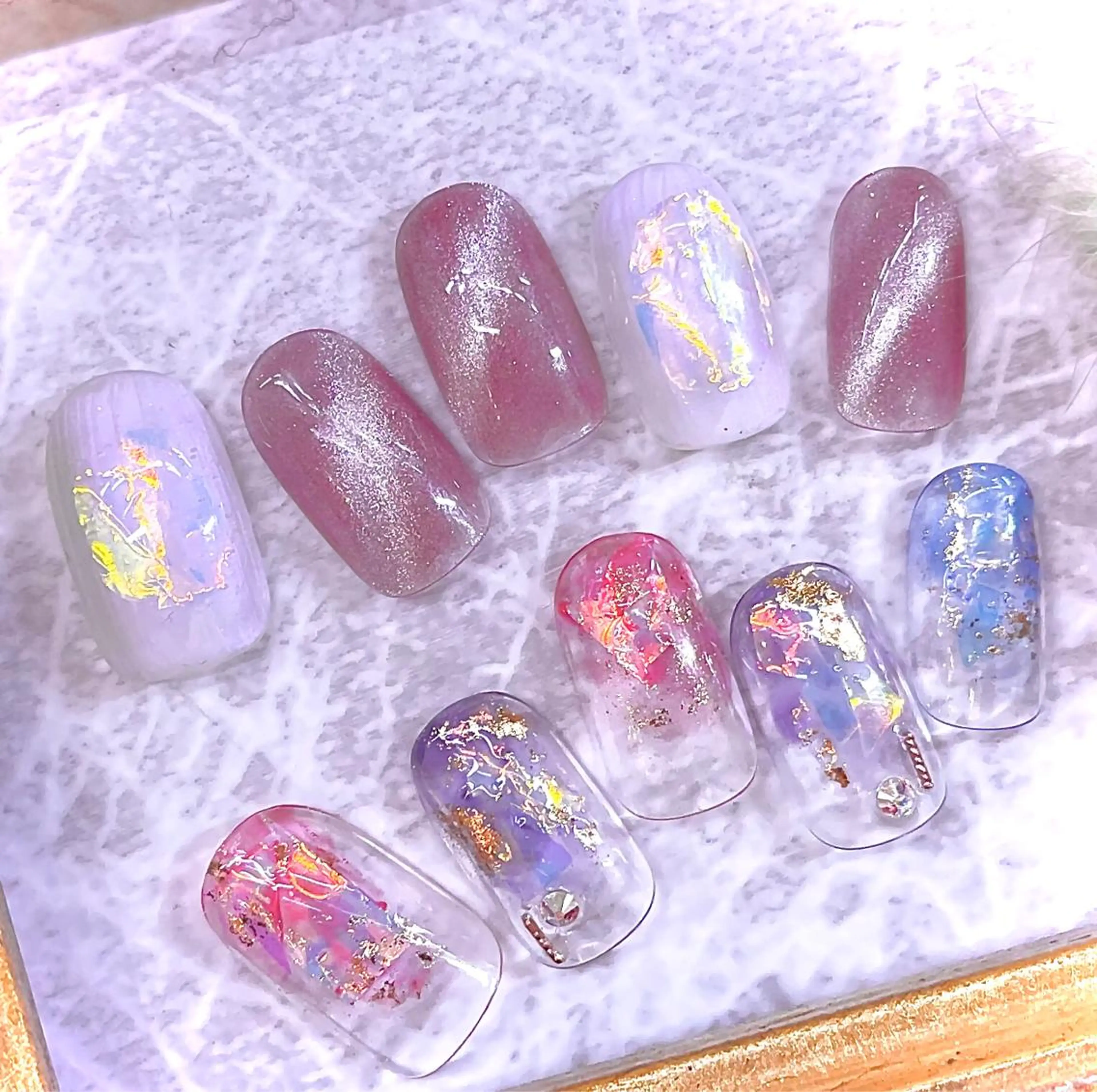 ネイル アートネイル オーロラネイル クリアネイル 氷ネイル・うるうるネイル 韓国ネイル ボガスティーズネイル 川崎店のネイルデザイン