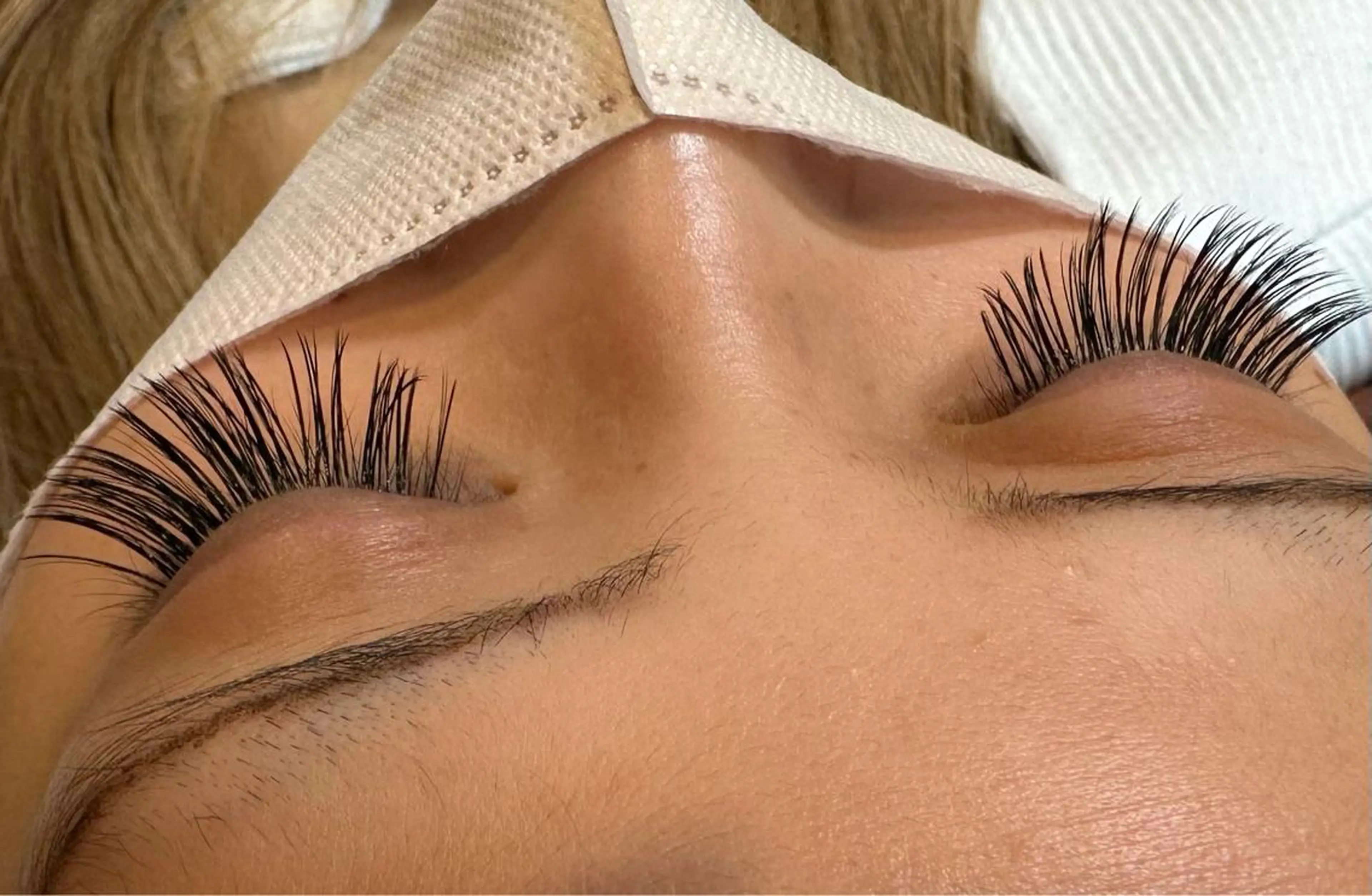 マツエク・マツパ マツエク TotalBeautysalonCURE所属・CURE 朱梨のネイルデザイン