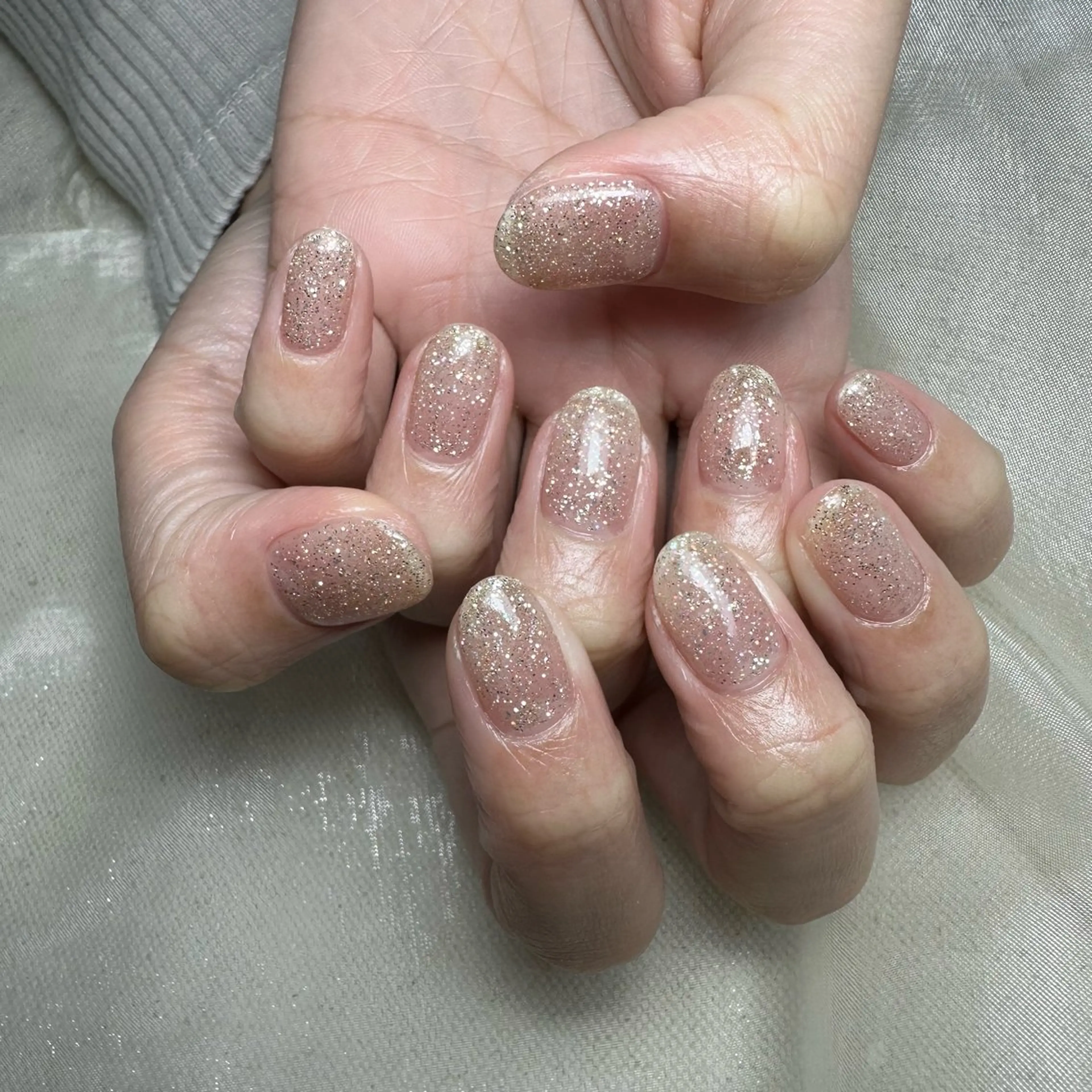 ネイル ハンドネイル 里見 麗のネイルデザイン