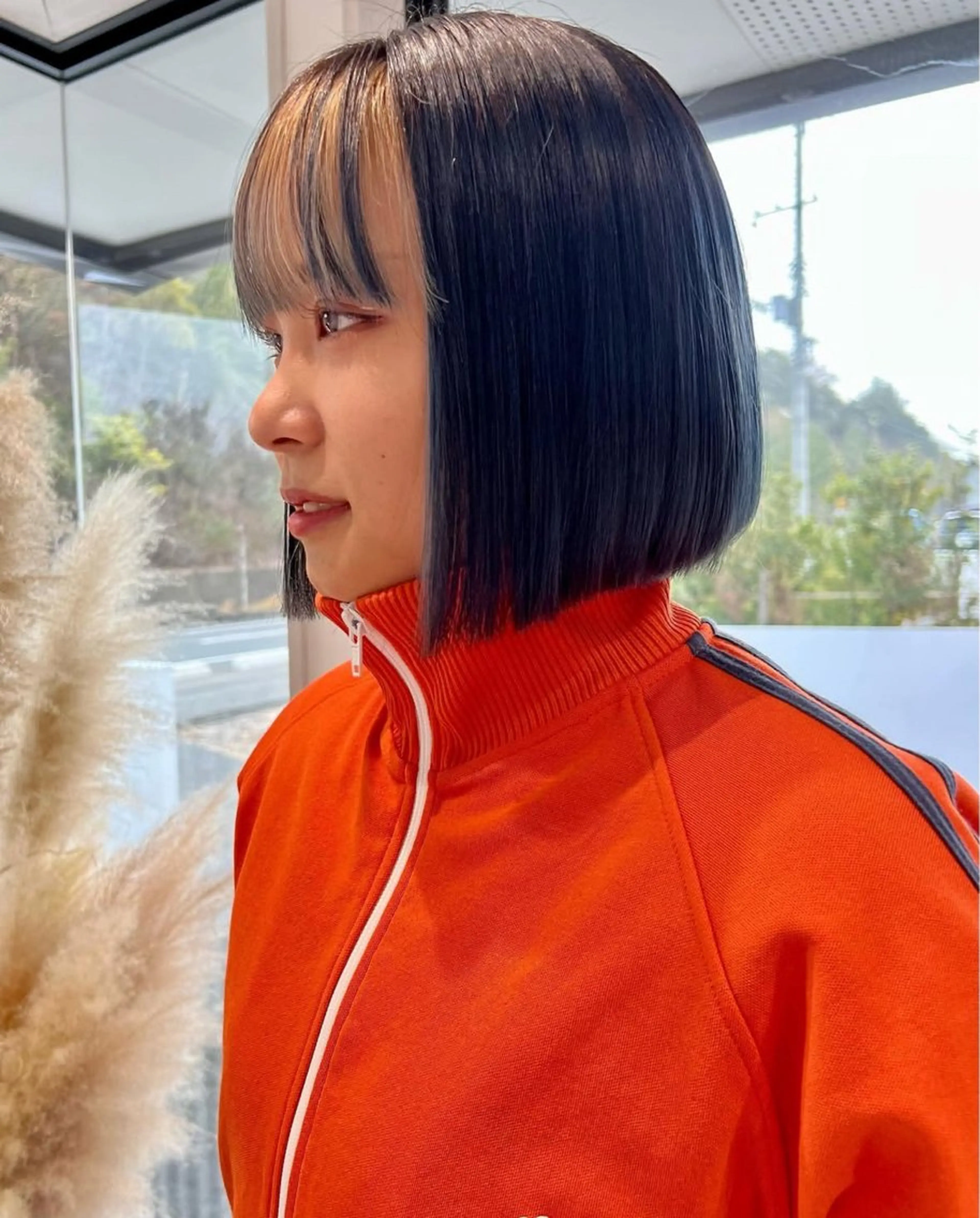 ショート ボブ ヘアカラー トリートメント 【川崎で叶う艶髪✨】 ニーナ/川崎駅のヘアスタイル