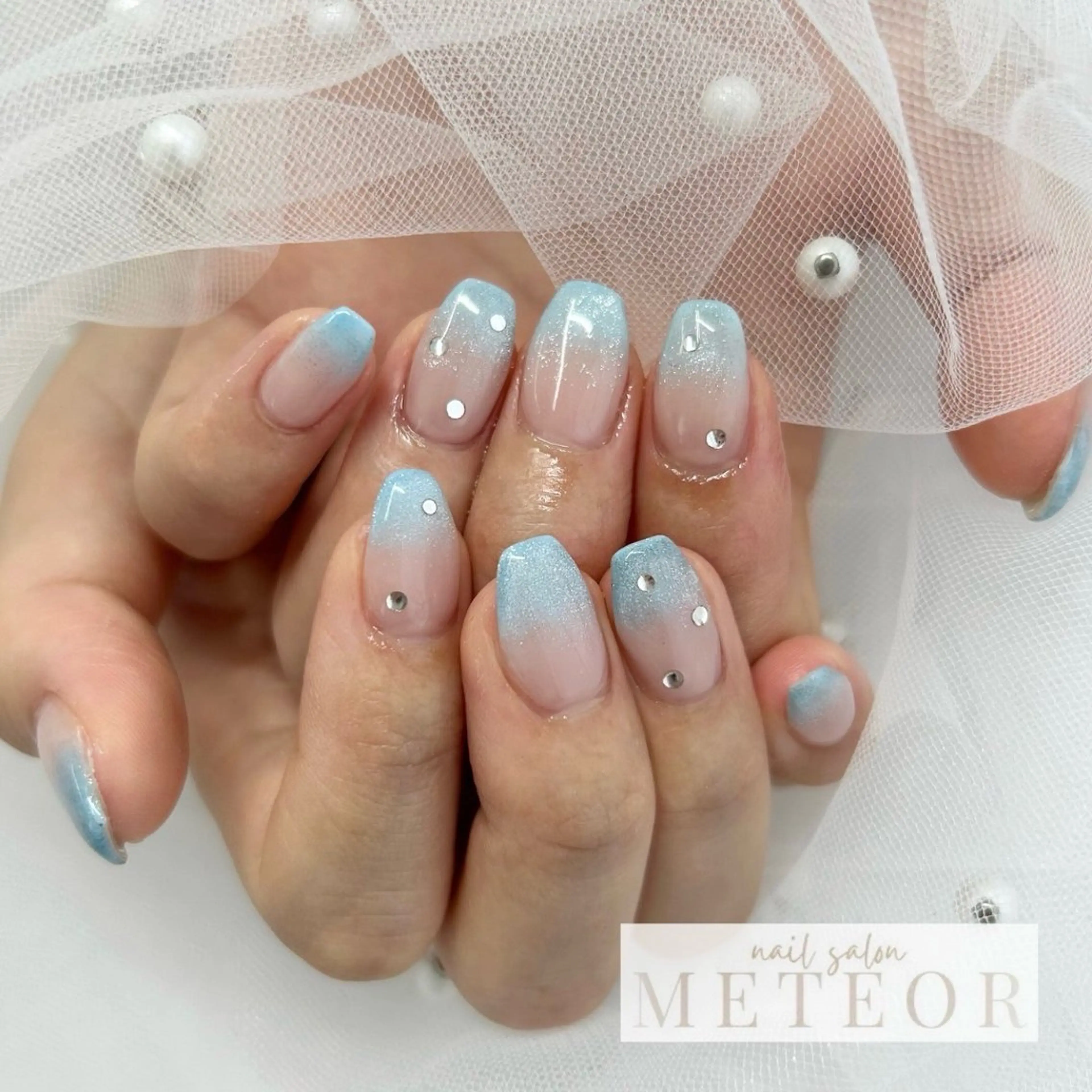 ミディアム ハンドネイル nailsalon meteor所属・METEOR💫 staffのネイルデザイン