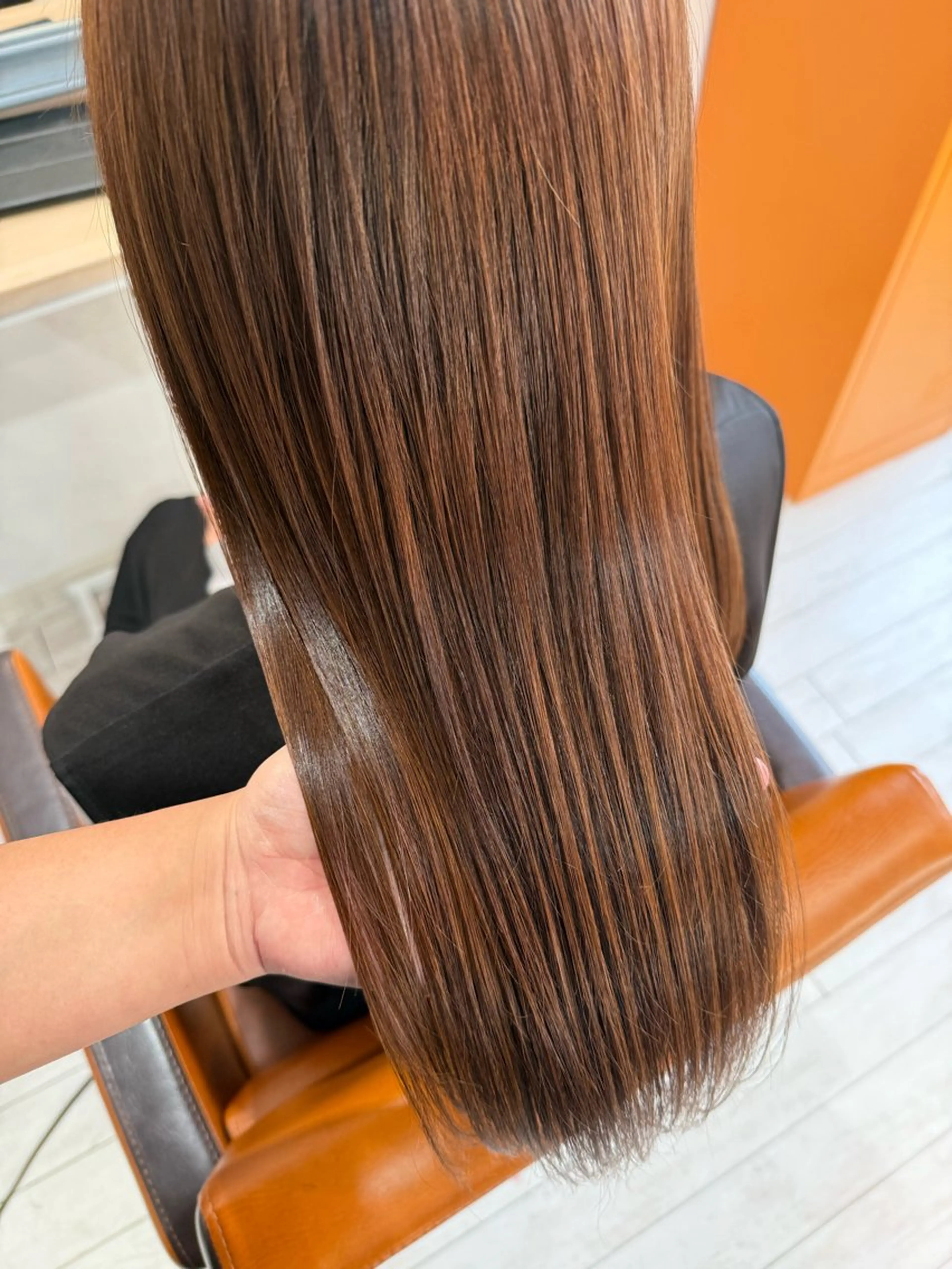 セミロング カット ヘアカラー トリートメント 🍊髪質改善🍊縮毛 矯正🍊濱野紗奈🍊のヘアスタイル