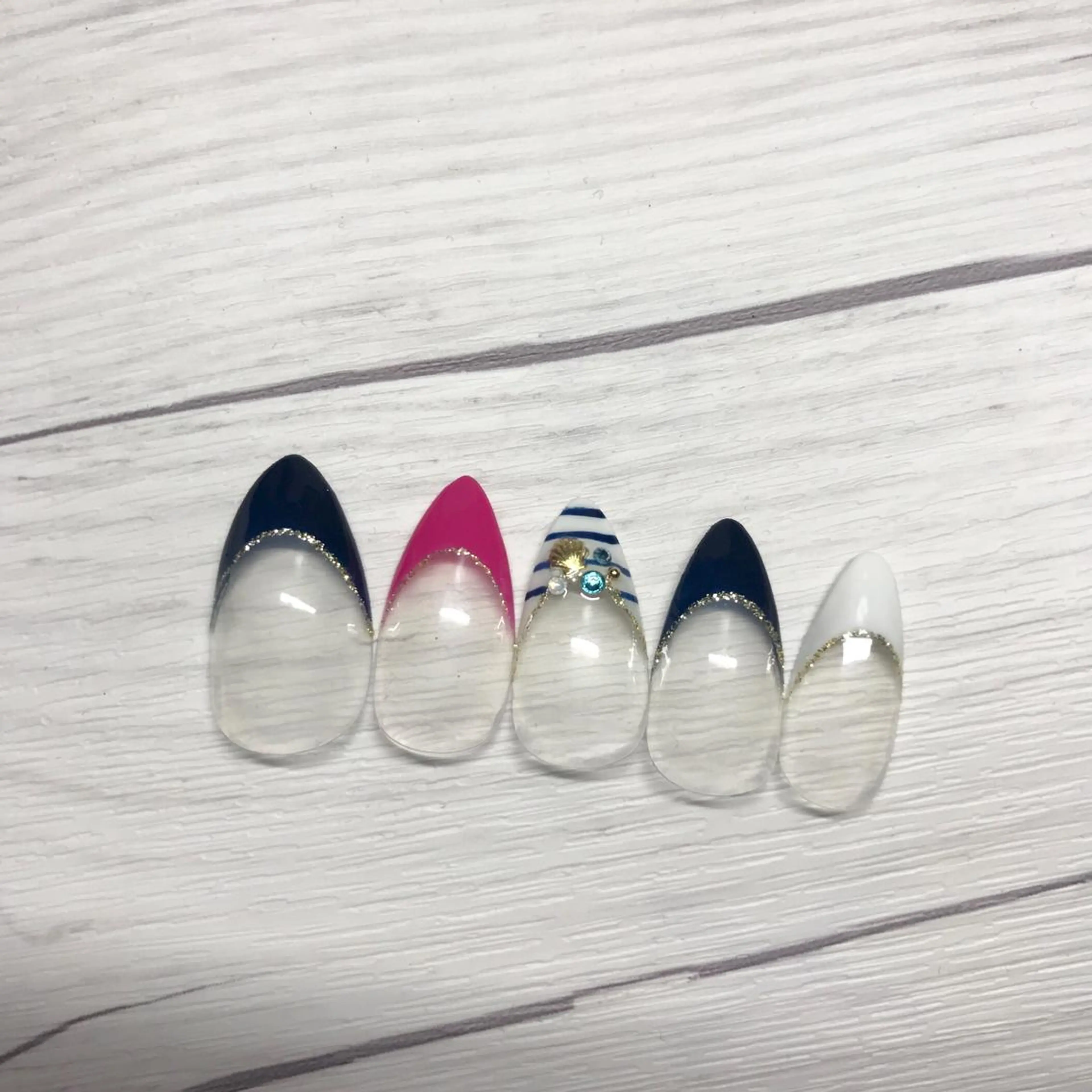 ネイル フレンチネイル M's nail ..高幡不動のネイルデザイン
