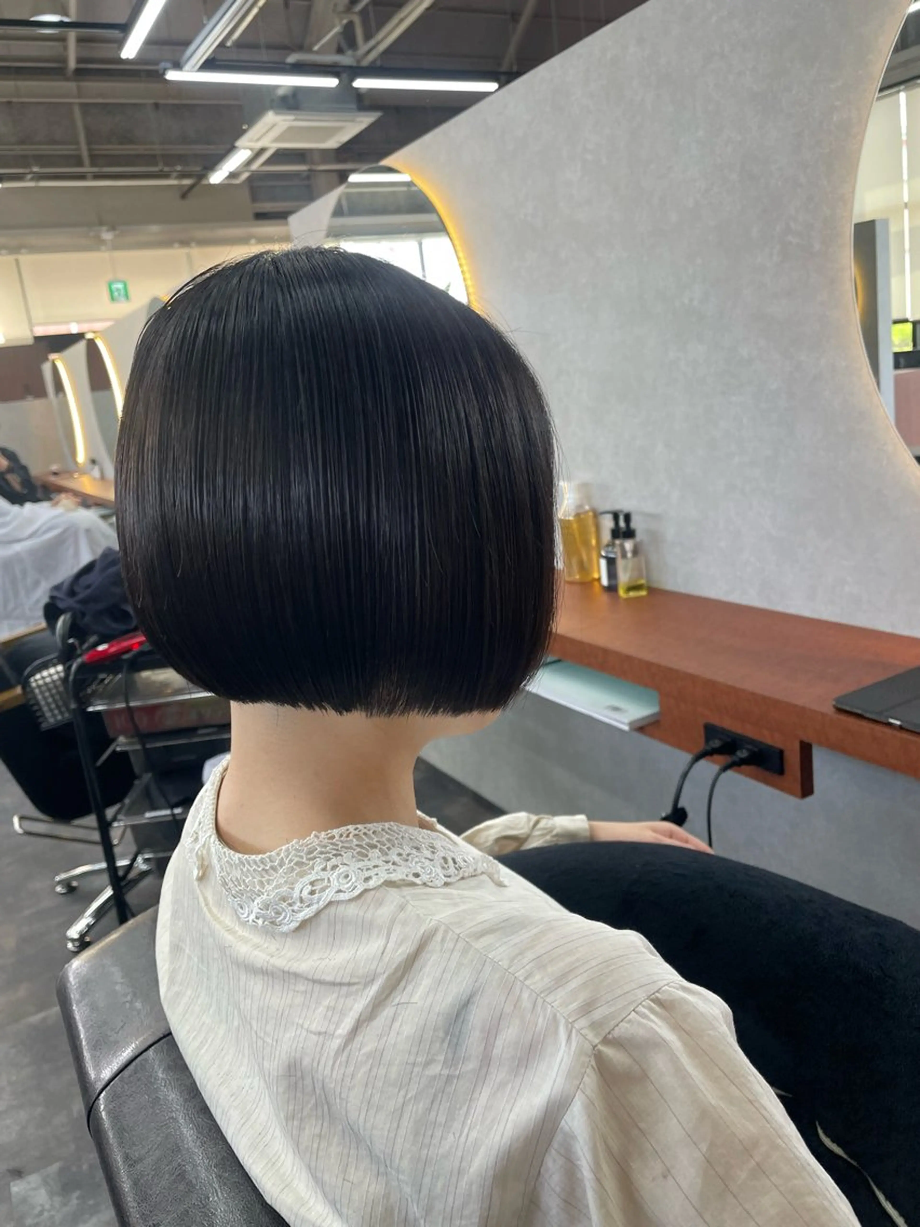 ショート 佐藤 菜穂のヘアスタイル