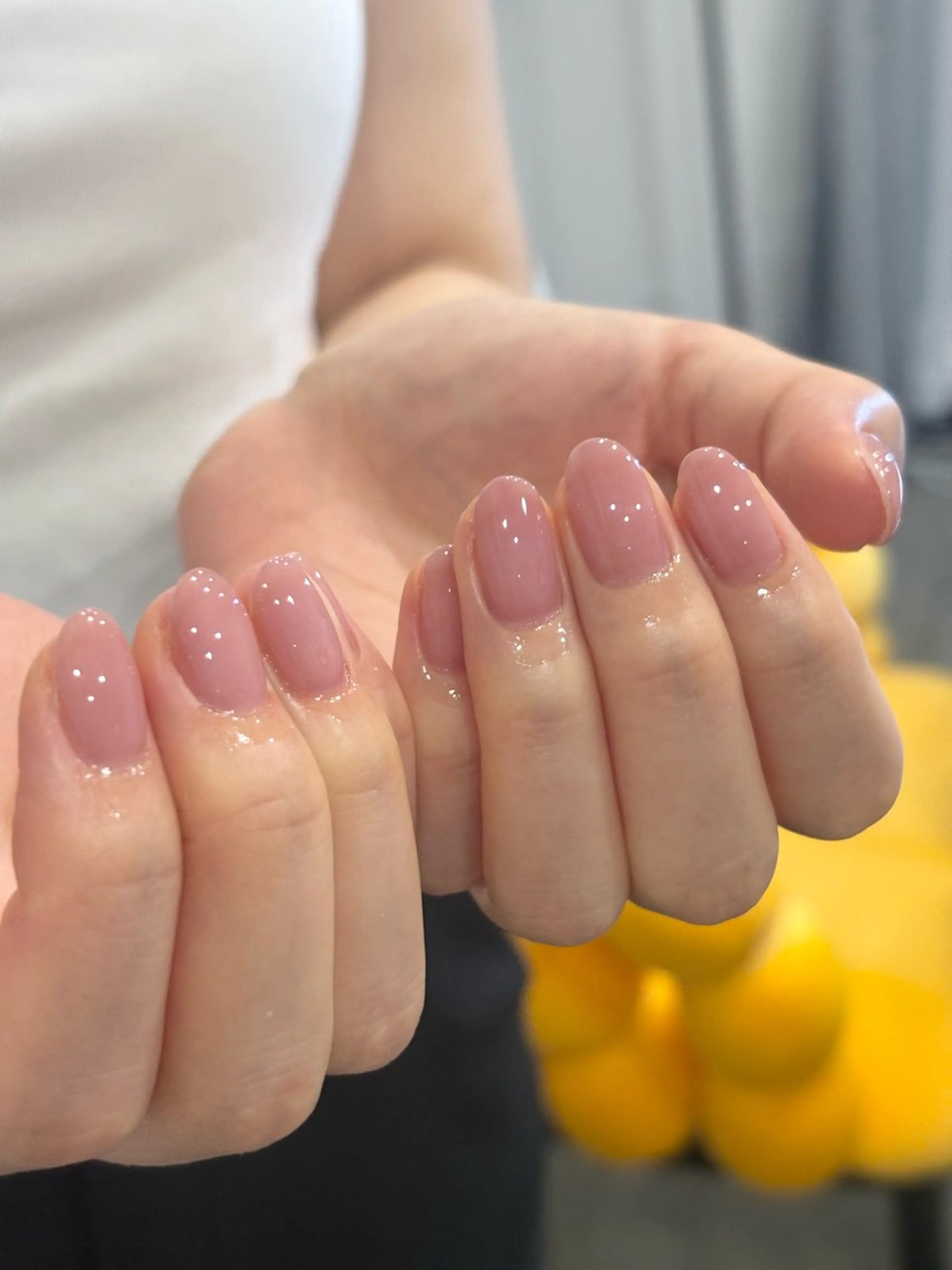 ちゅるんネイル🤍ワンカラーorマグネット🫧【パラジェル使用‼️】ウォーターケア付❣️お爪を育てたい方💅オフ無料✨の写真