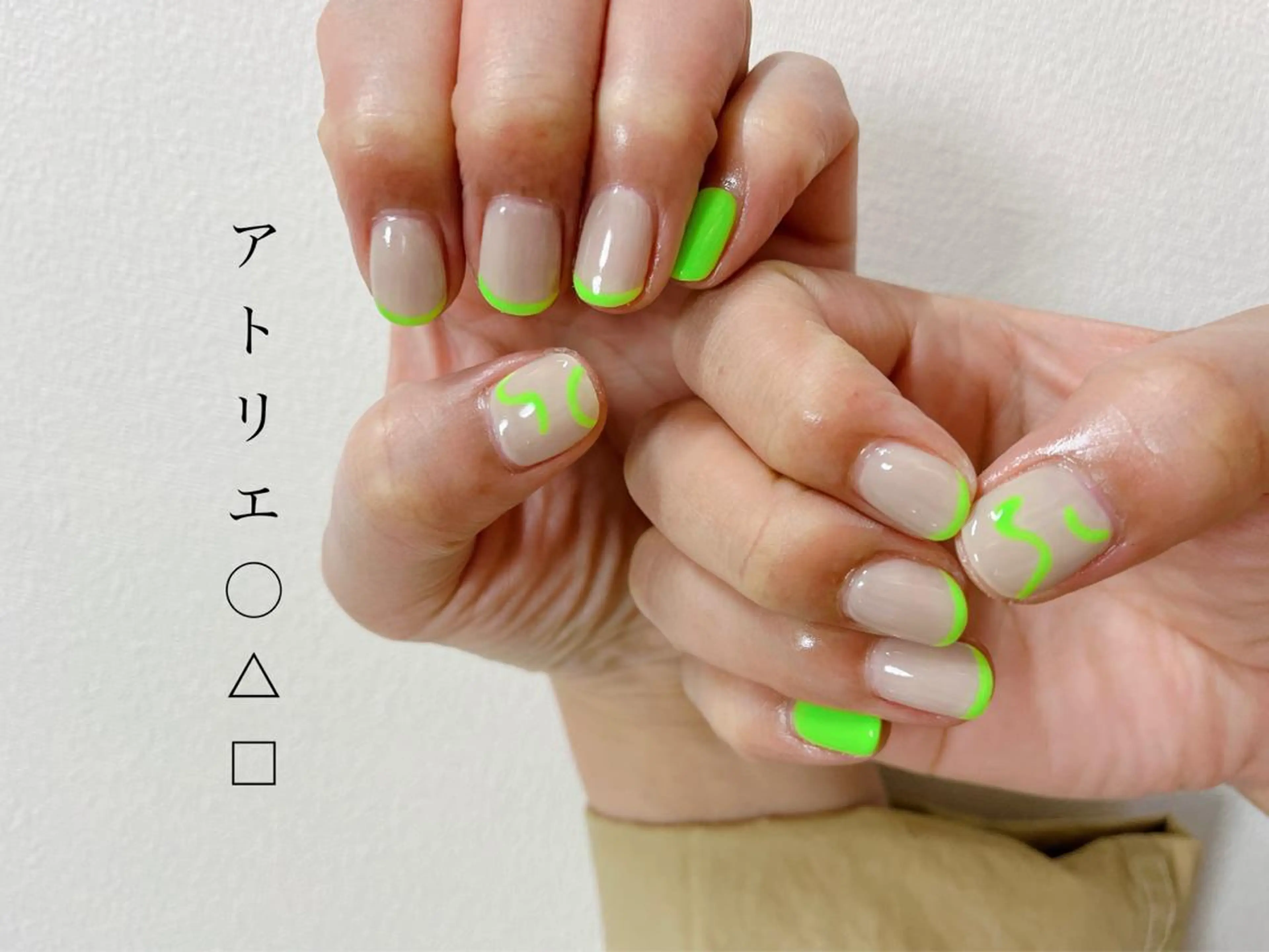 ネイル カジュアル ハンドネイル アトリエ ○△□のネイルデザイン