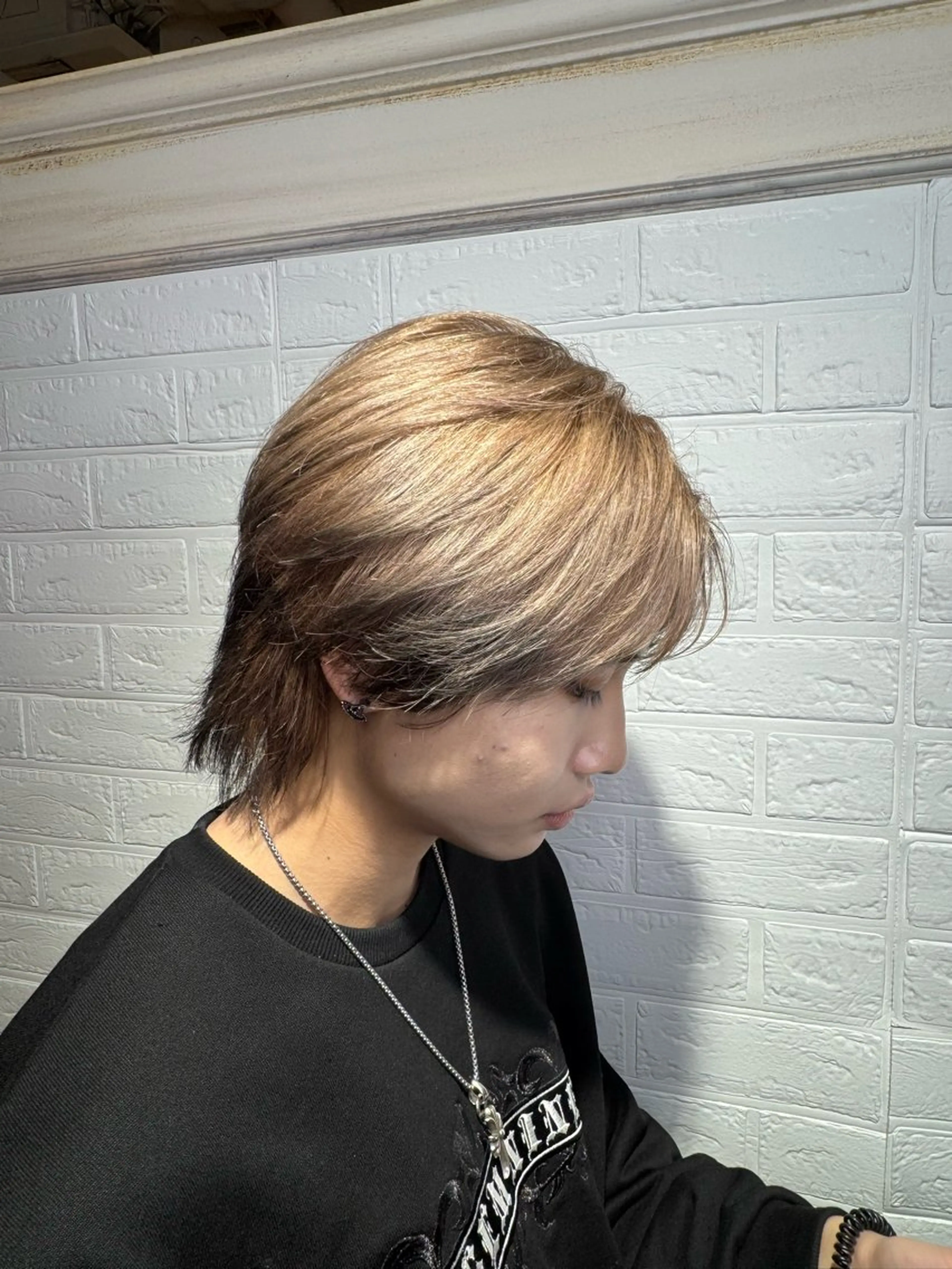 似合わせカット➕ブリーチデザインカラー✨️の写真