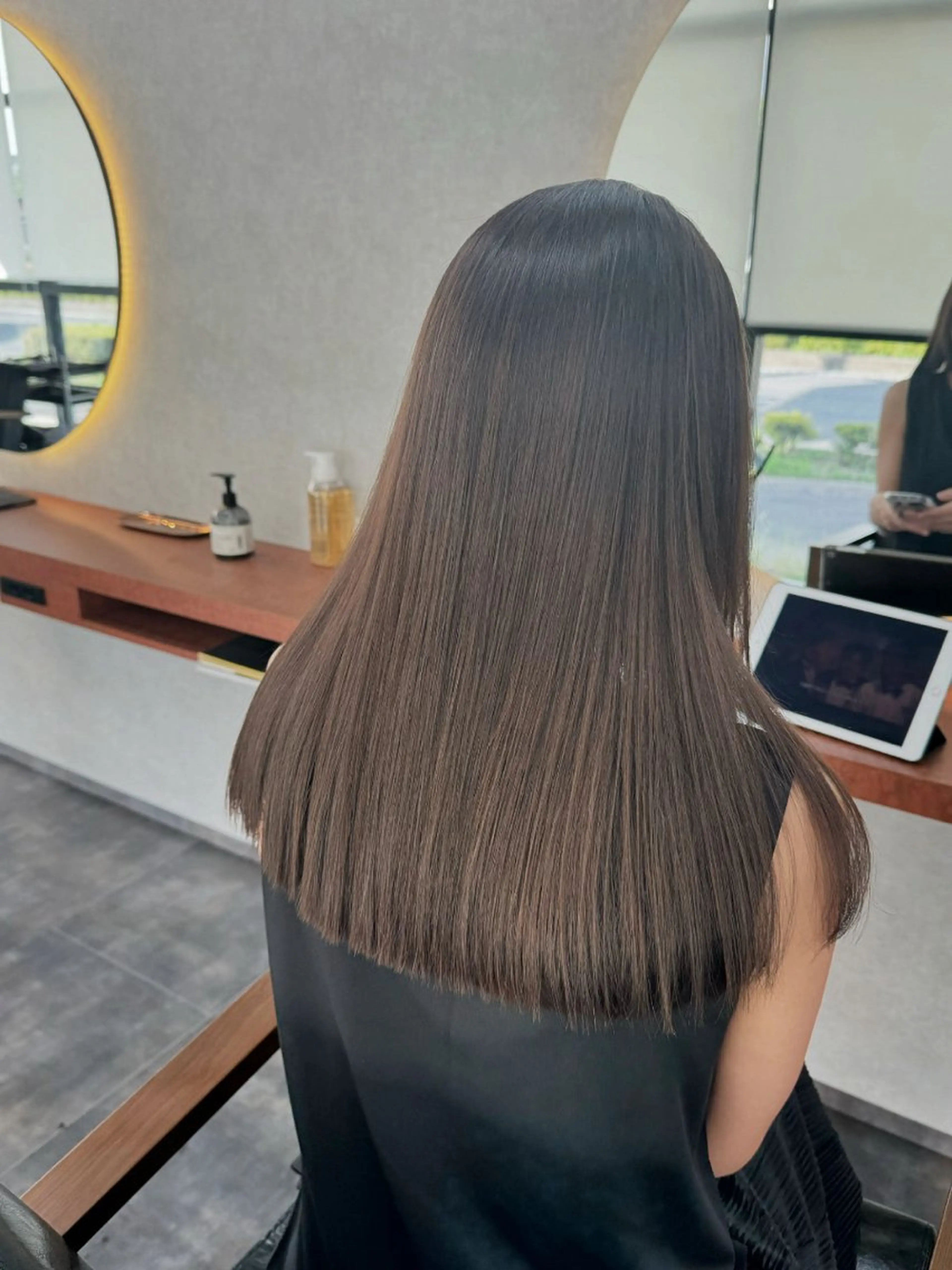 ロング カラー osada mioのヘアスタイル