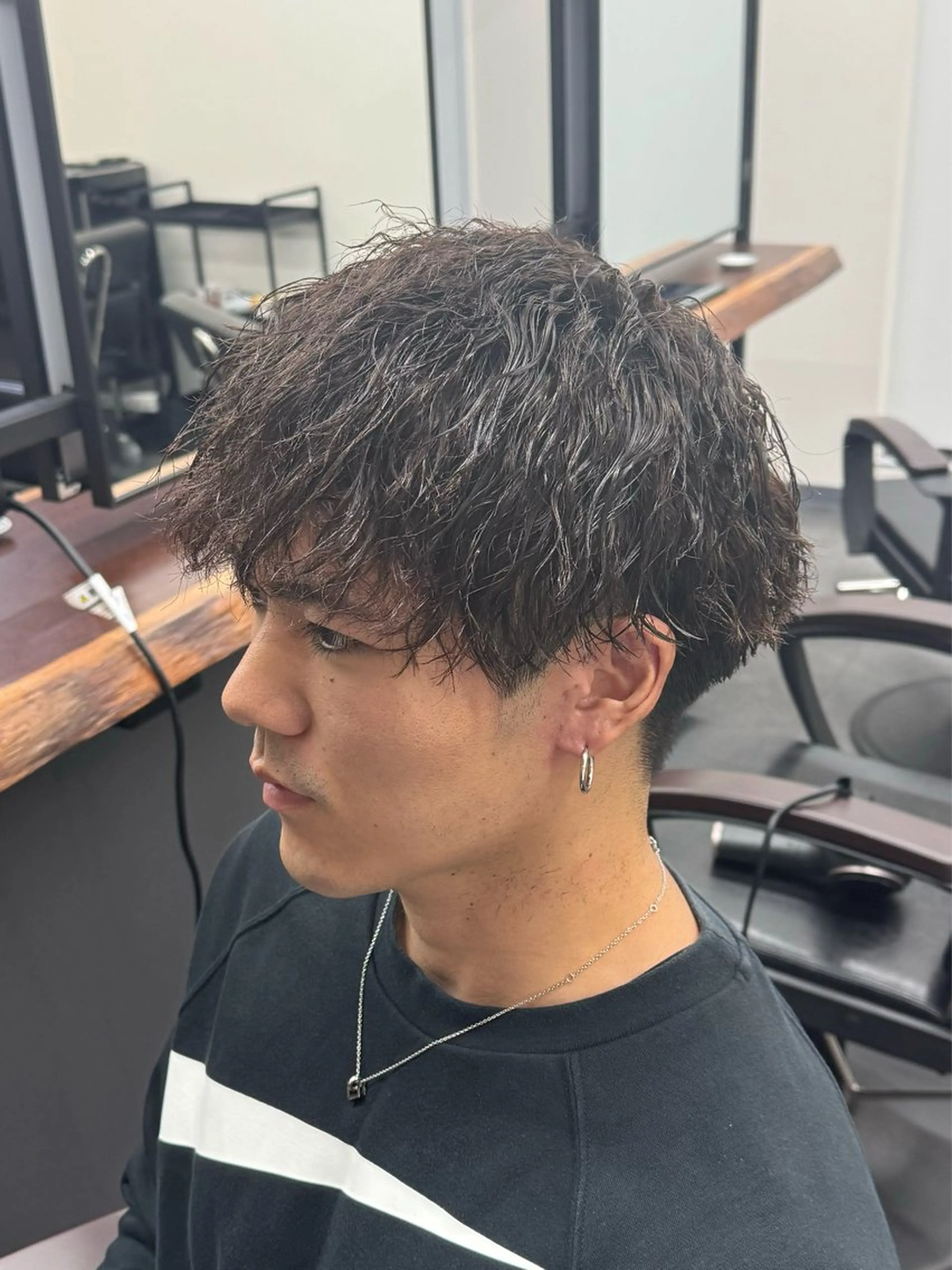 パーマ メンズ メンズパーマ メンズツイストパーマ ツイストパーマ カット パーマ 柏メンズカットパーマ NO.1タイチのヘアスタイル