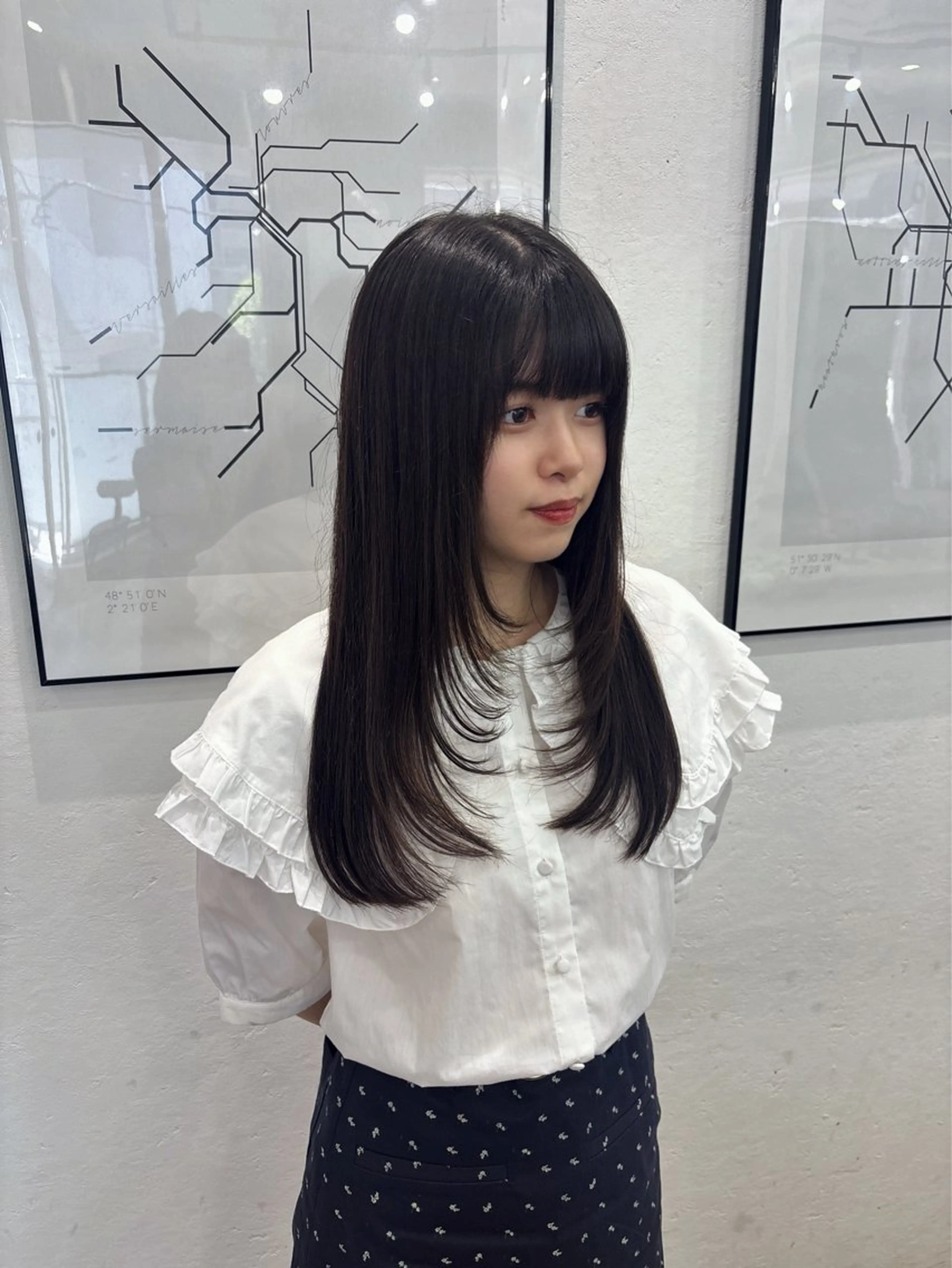 ロング レイヤーカット カット トリートメント 🪽髪質改善矯正 🤍MIU🤍のヘアスタイル