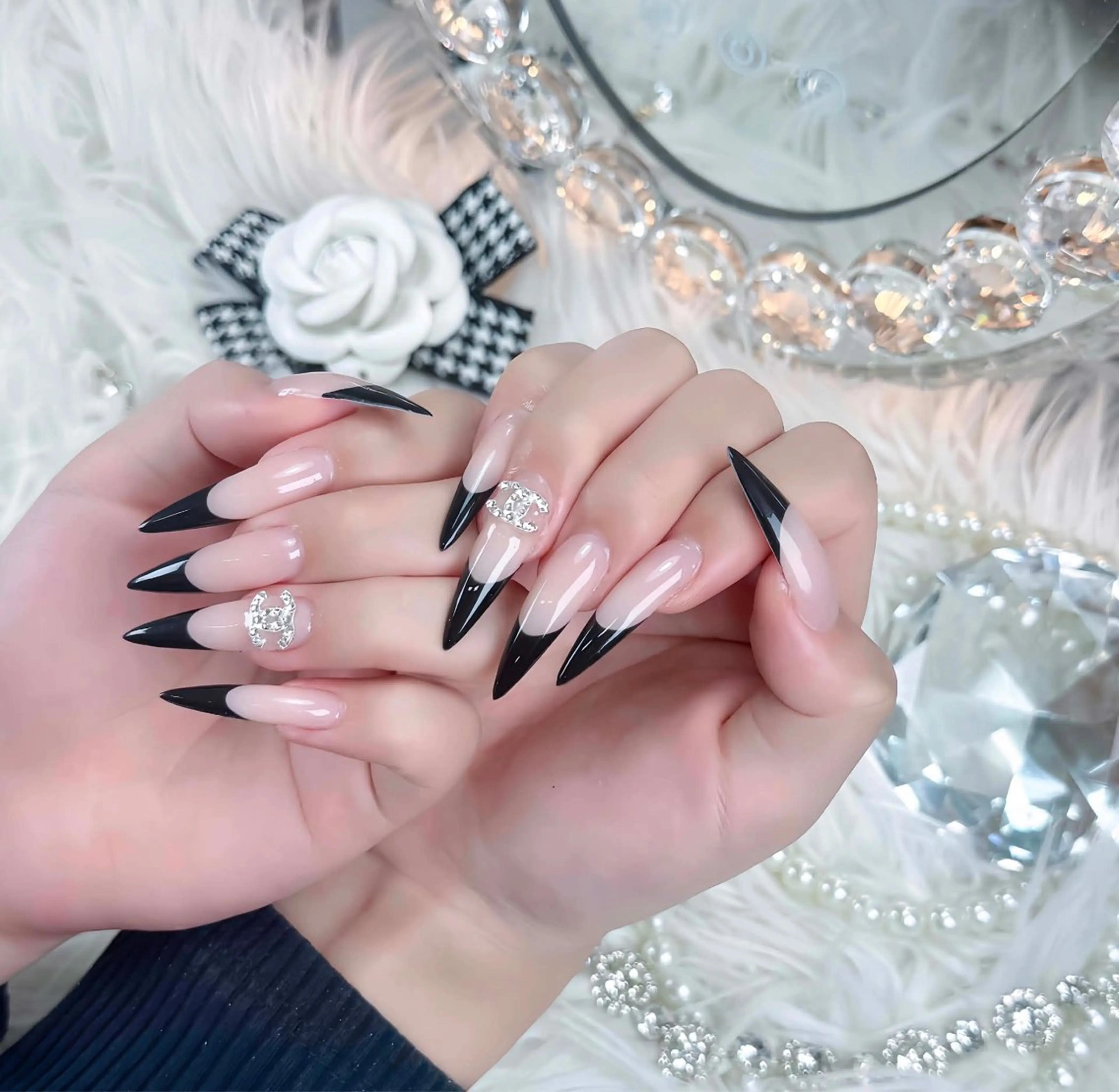 ネイル ハンドネイル ハンドケア Nova Nailのネイルデザイン
