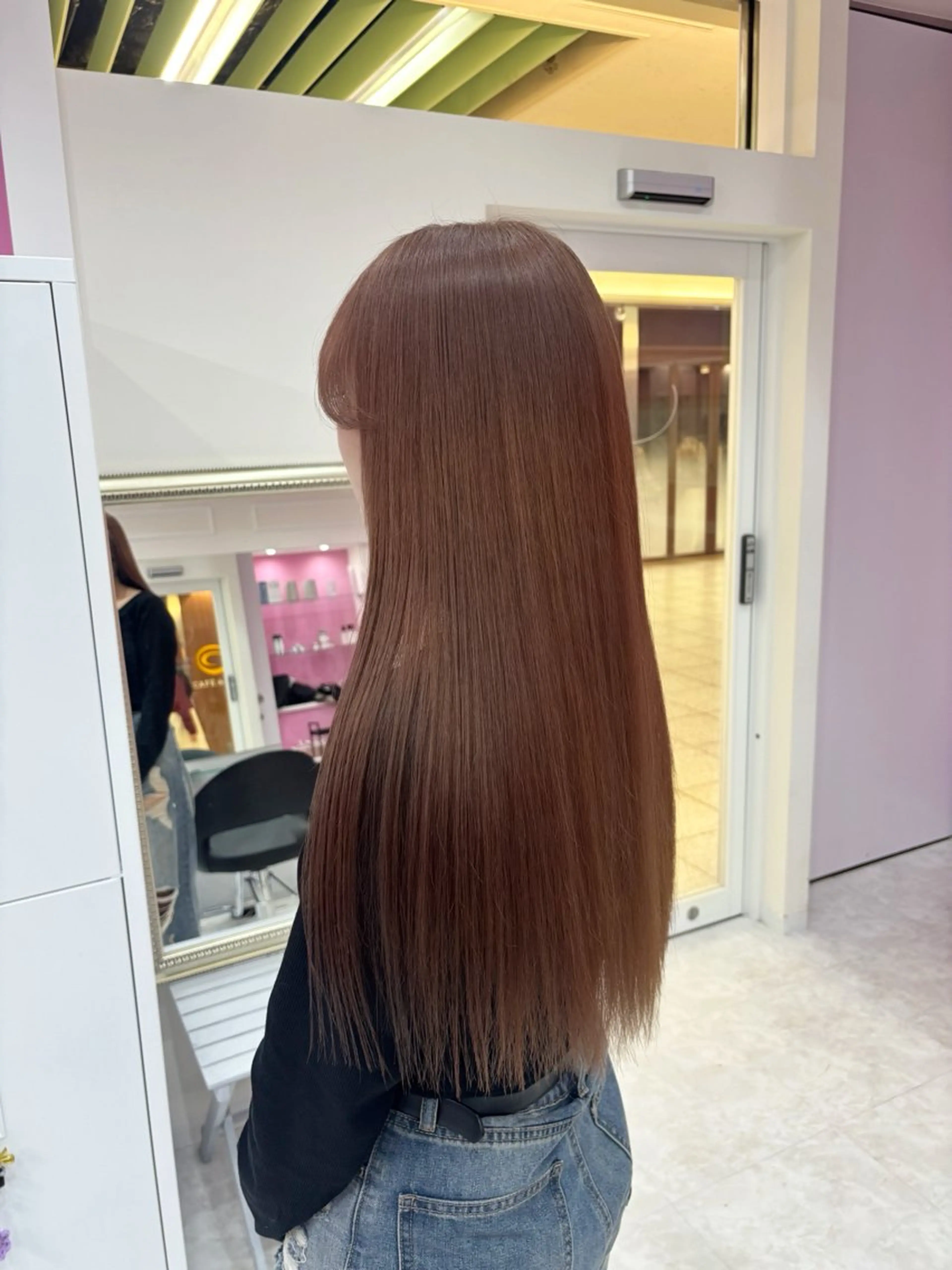 ロング カラー カット ヘアカラー トリートメント 伊藤 綾のヘアスタイル