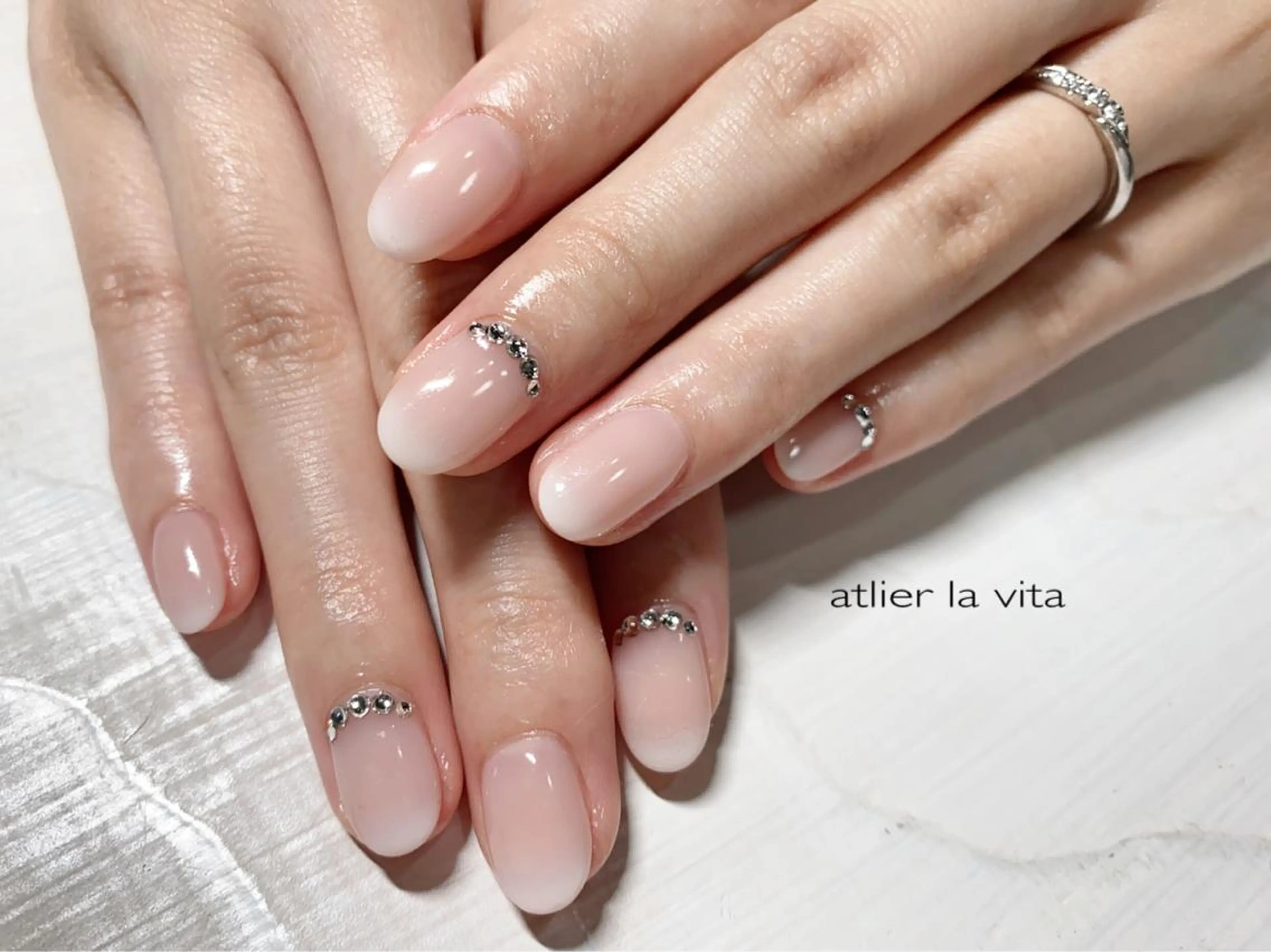 ネイル アートネイル ハンドネイル lavita. mimuraのネイルデザイン