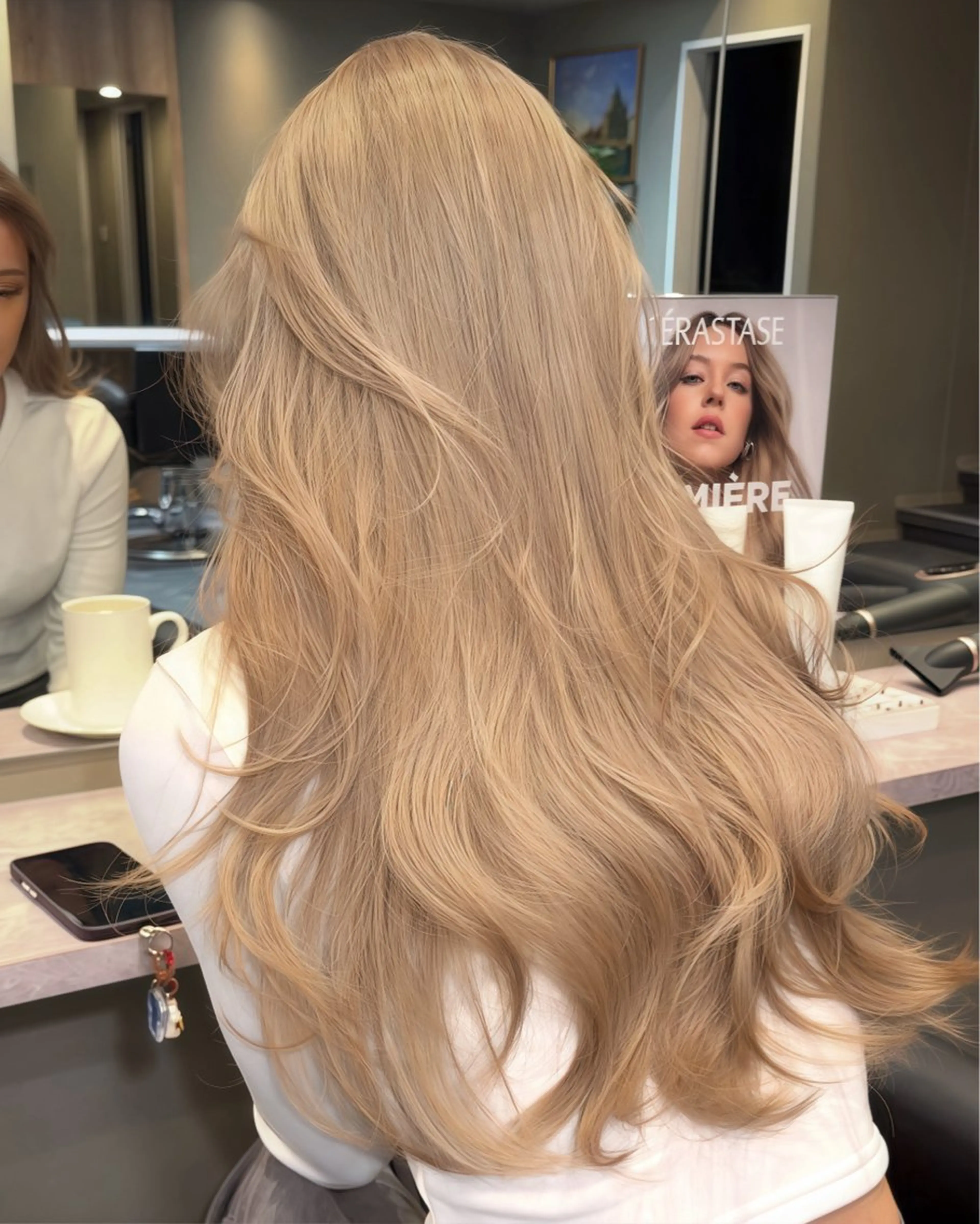 ロング カラー ブリーチ ブラウンカラー ヘアカラー 🇺🇸海外デザイン iCON TOKYOのヘアスタイル