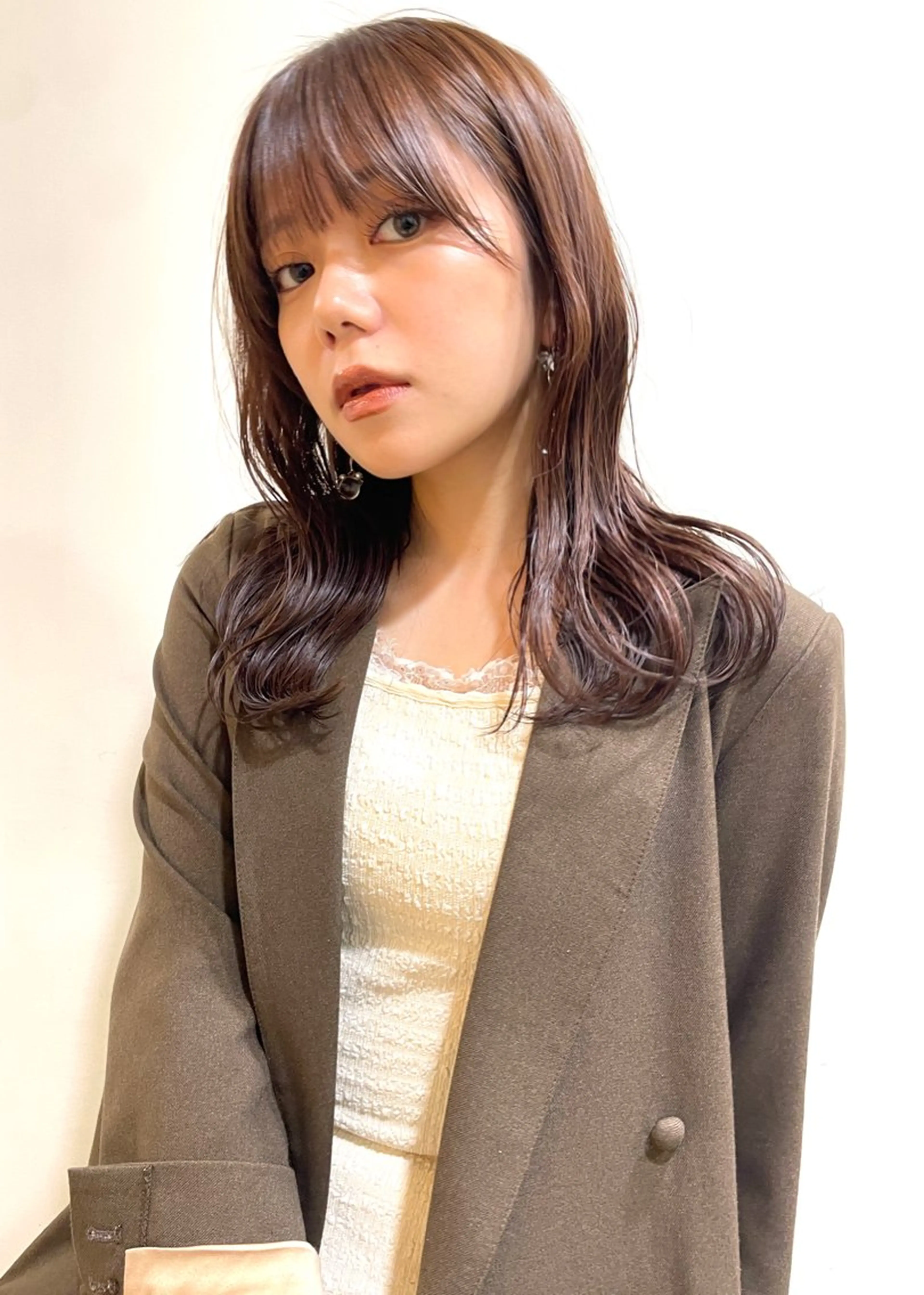 ミディアム カラー カット ヘアカラー トリートメント レイヤー／似合わせ TAKUYAのヘアスタイル